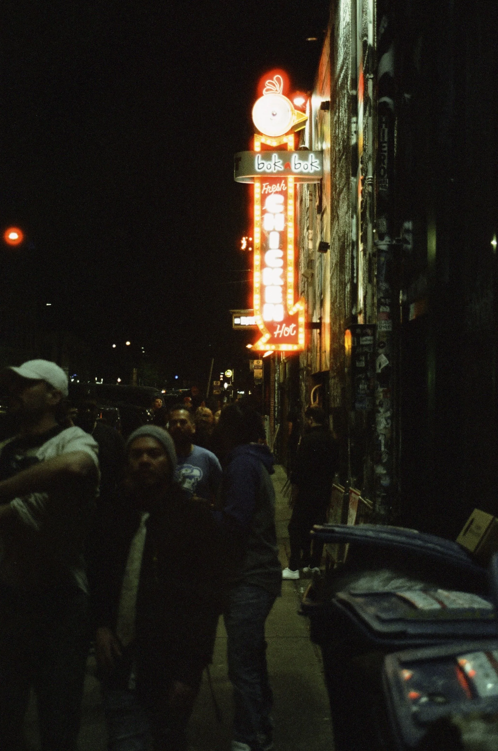 2024.04.20.cinestill.800.t-3.jpeg