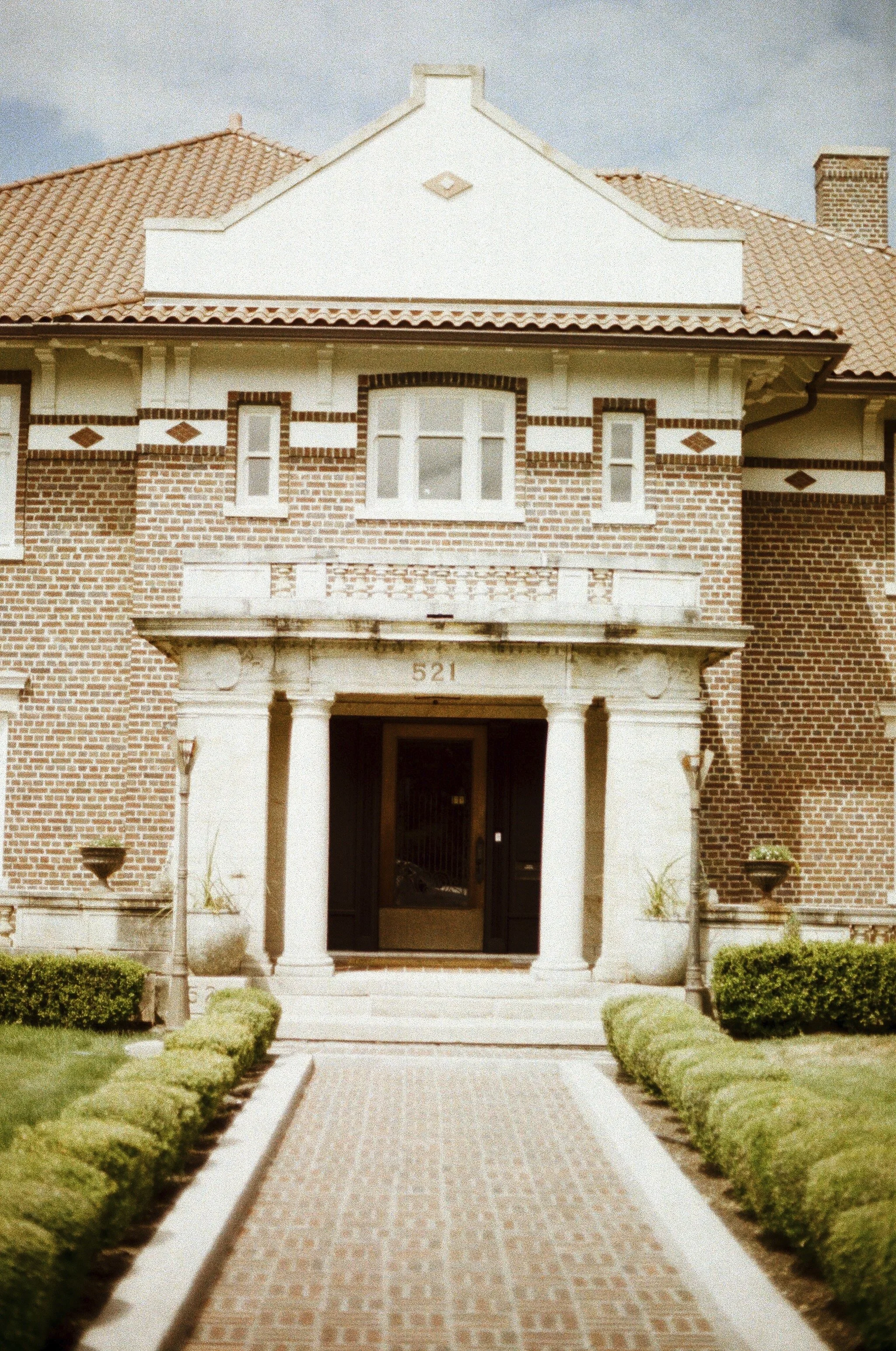 Expired Fuji 100 (shot at 25) pushed 1 stop