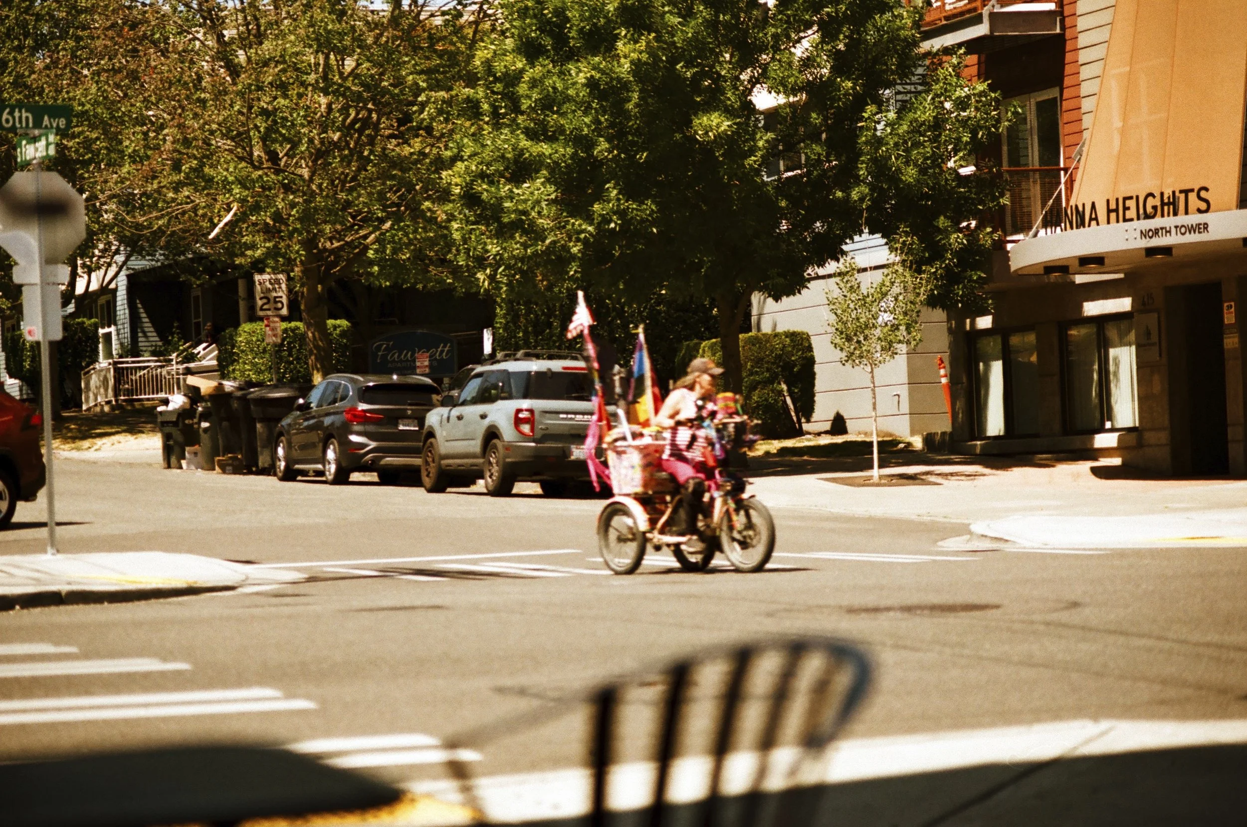 Expired Fuji 100 (shot at 25) 