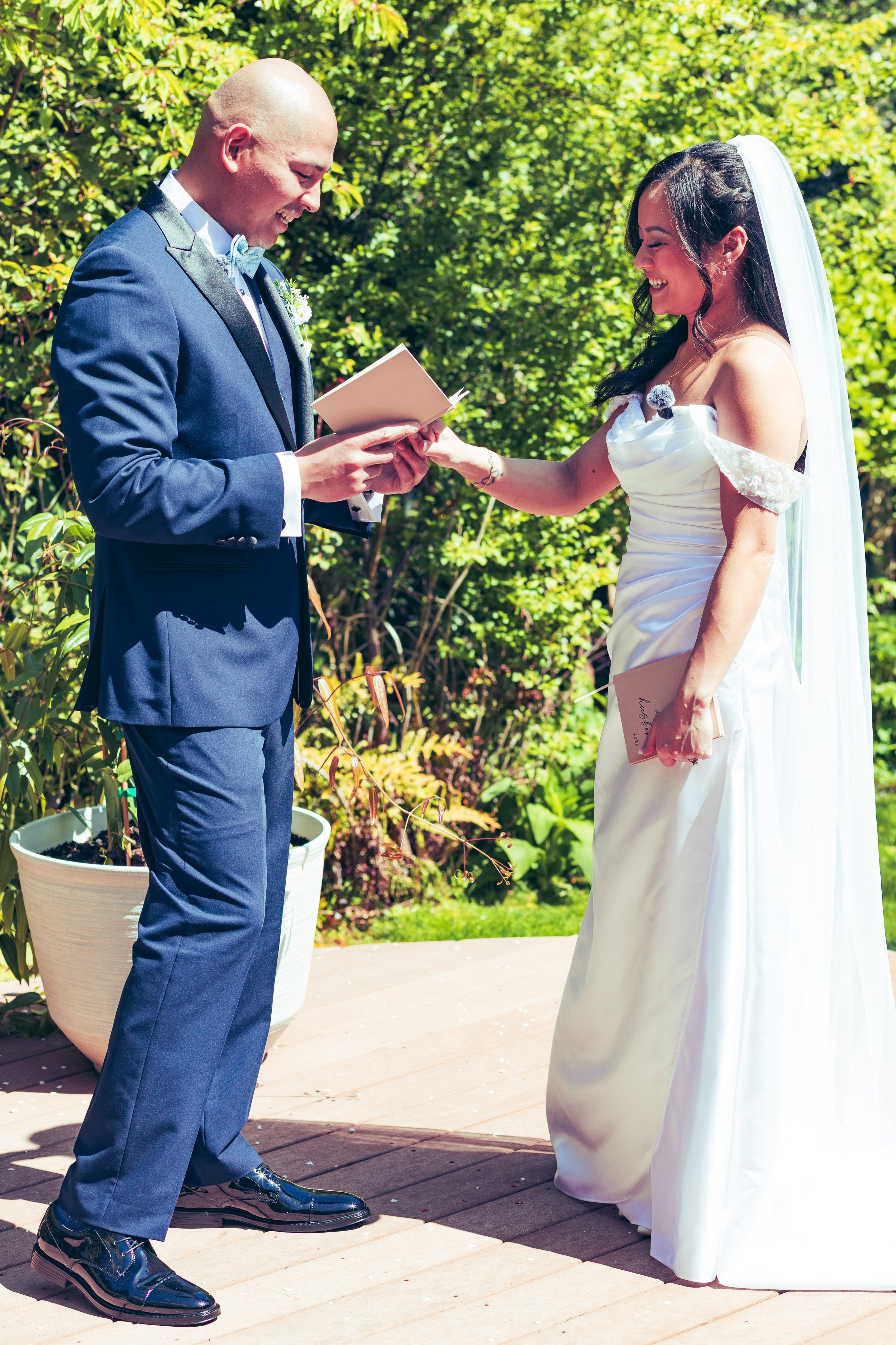 A and T wedding purple-19.jpg