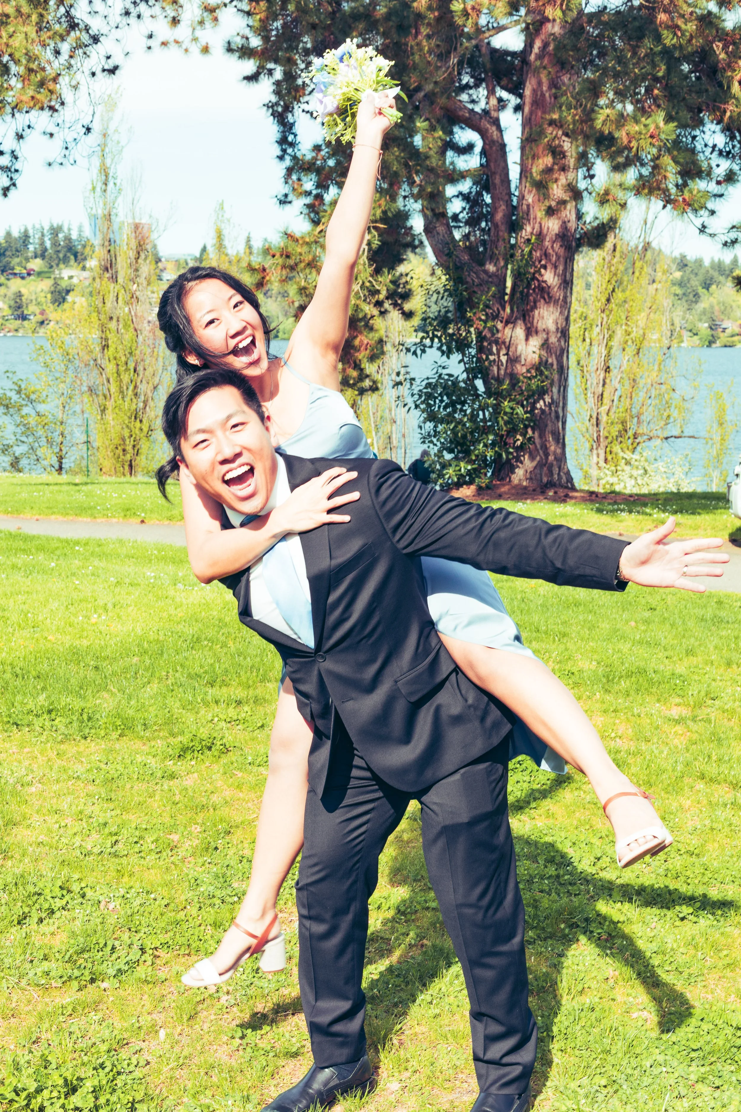 A and T wedding blue-29.jpg