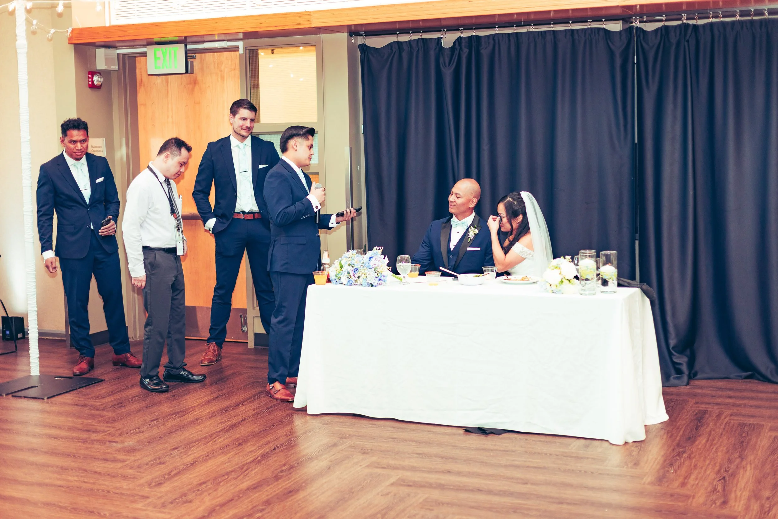 A and T wedding blue-41.jpg