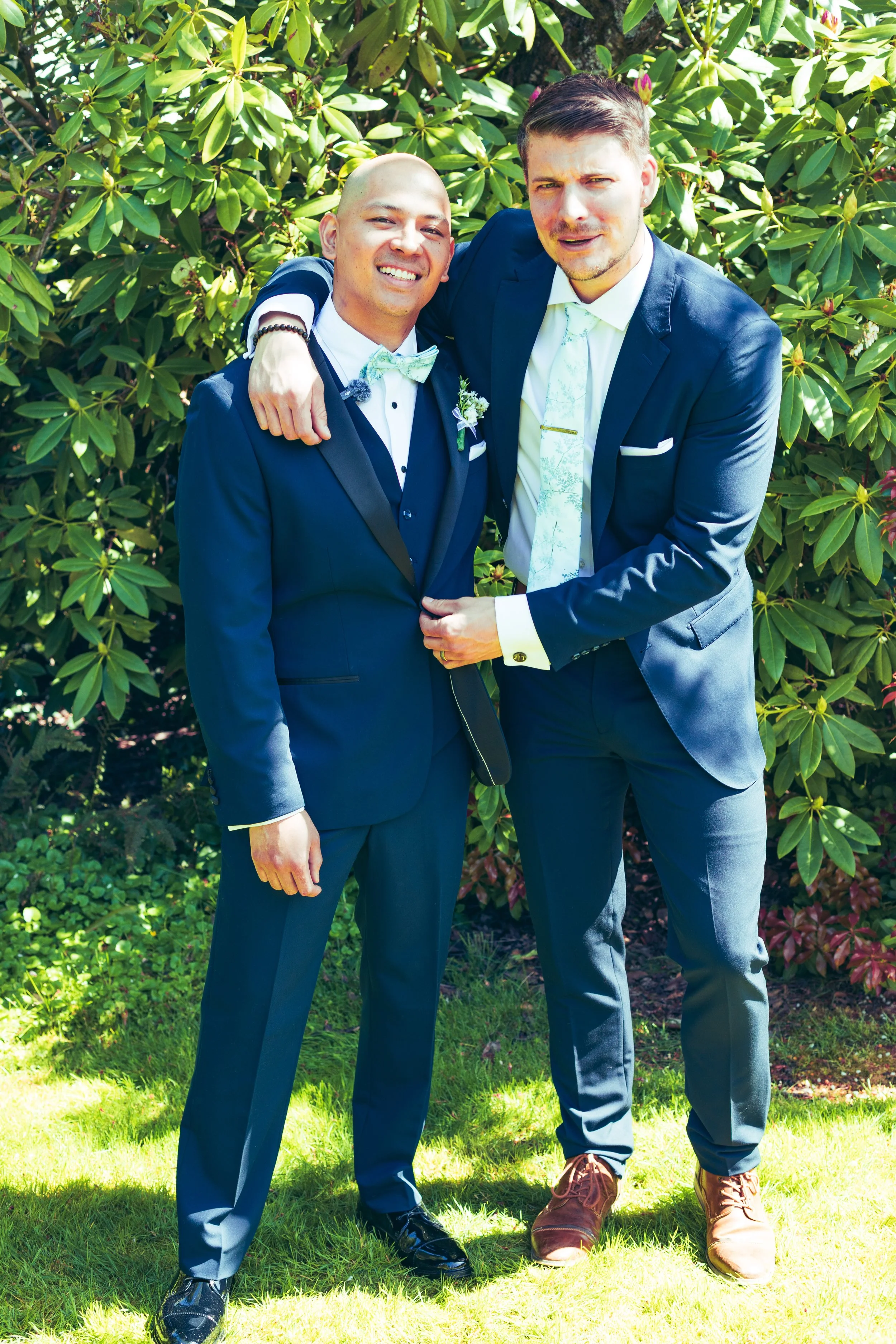 A and T wedding purple-7.jpg