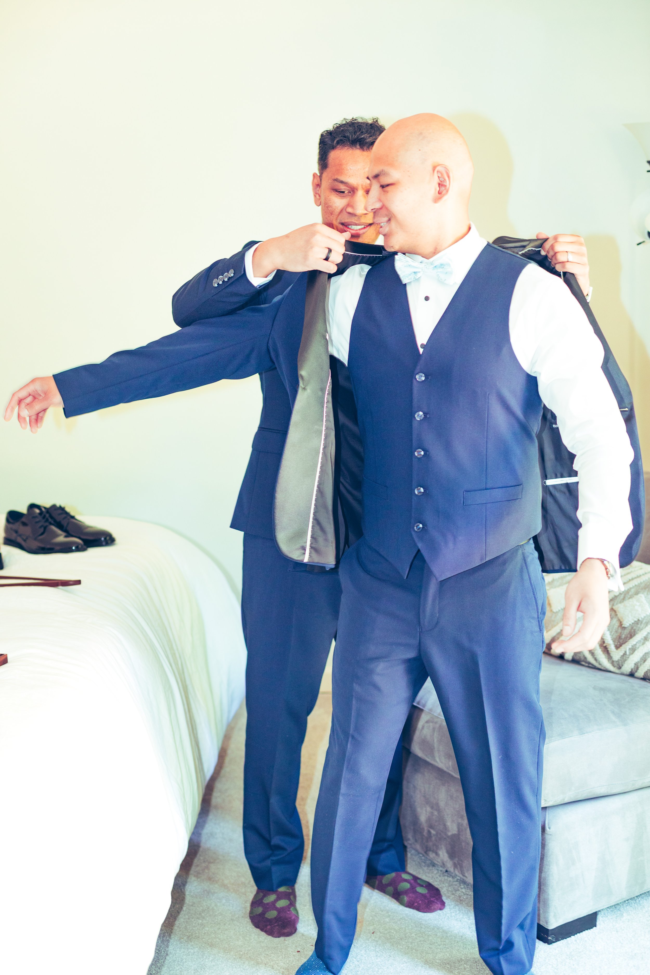 A and T wedding blue-6.jpg