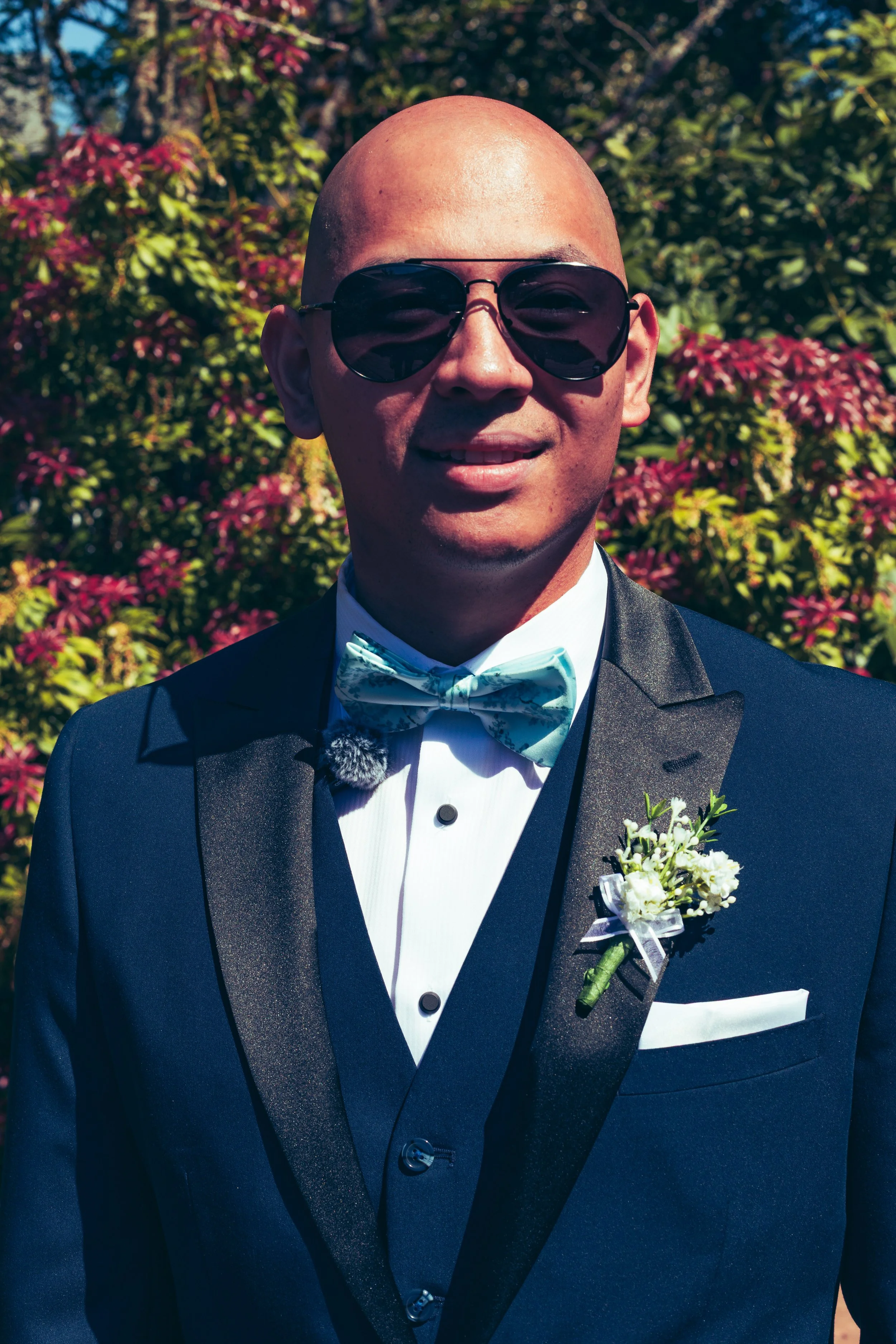 A and T wedding blue-11.jpg