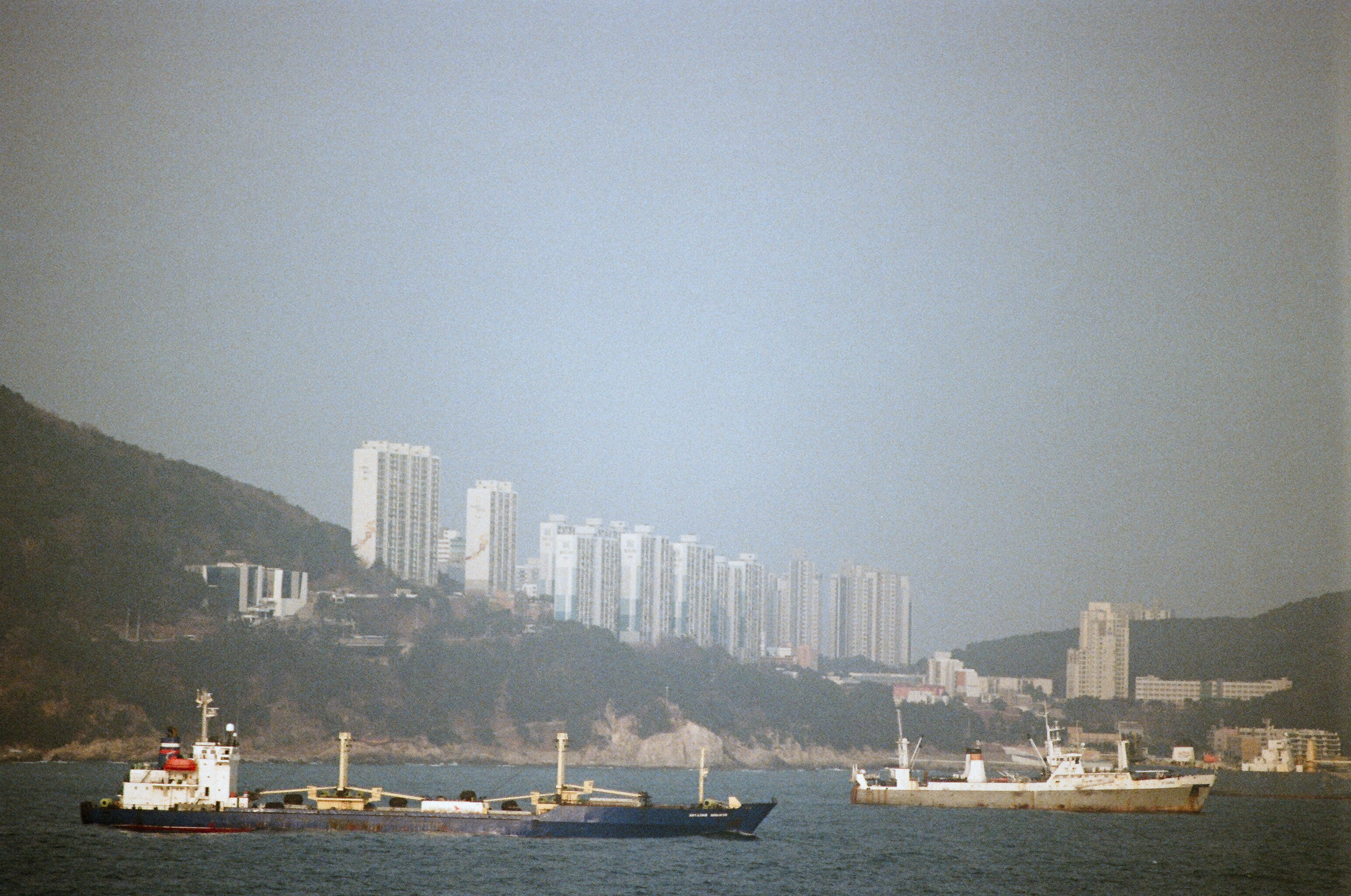 busan cable cars daytime-39.png