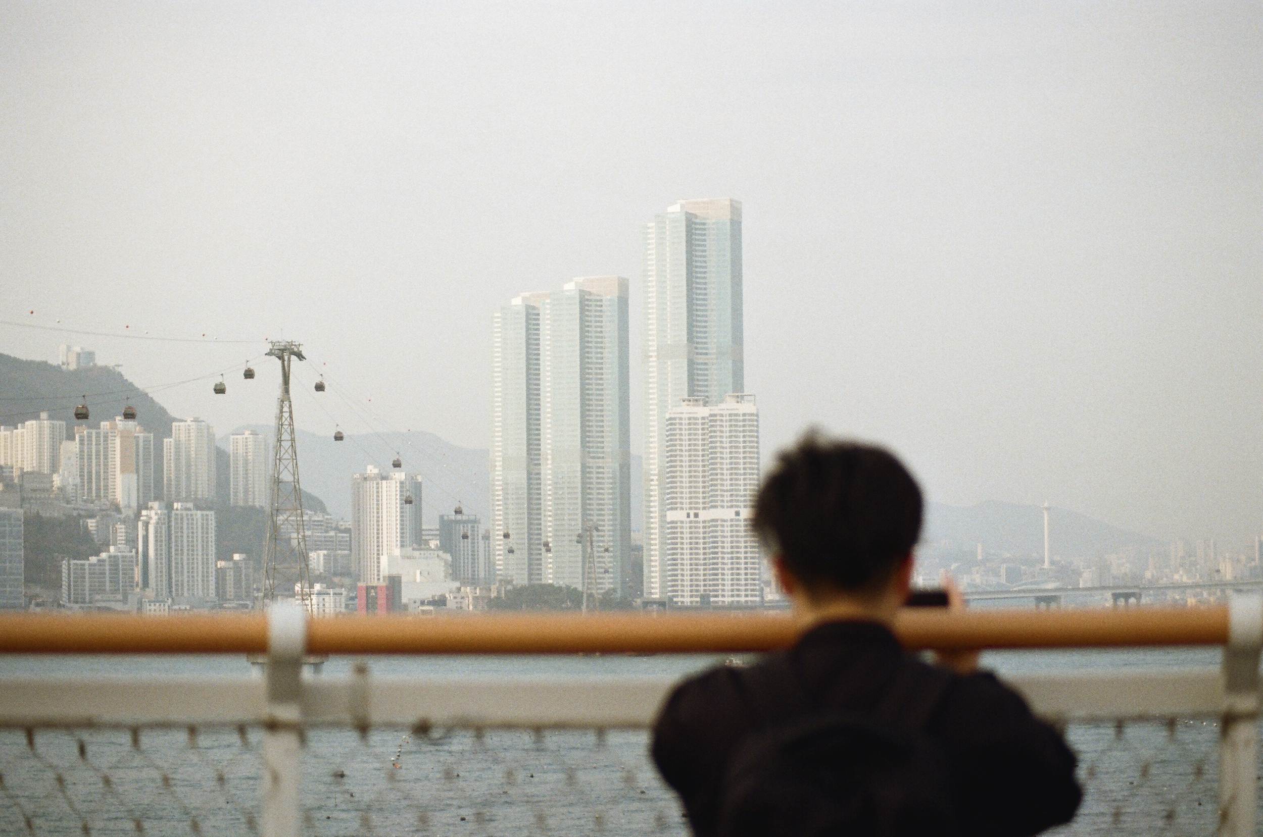 busan cable cars daytime-44.png