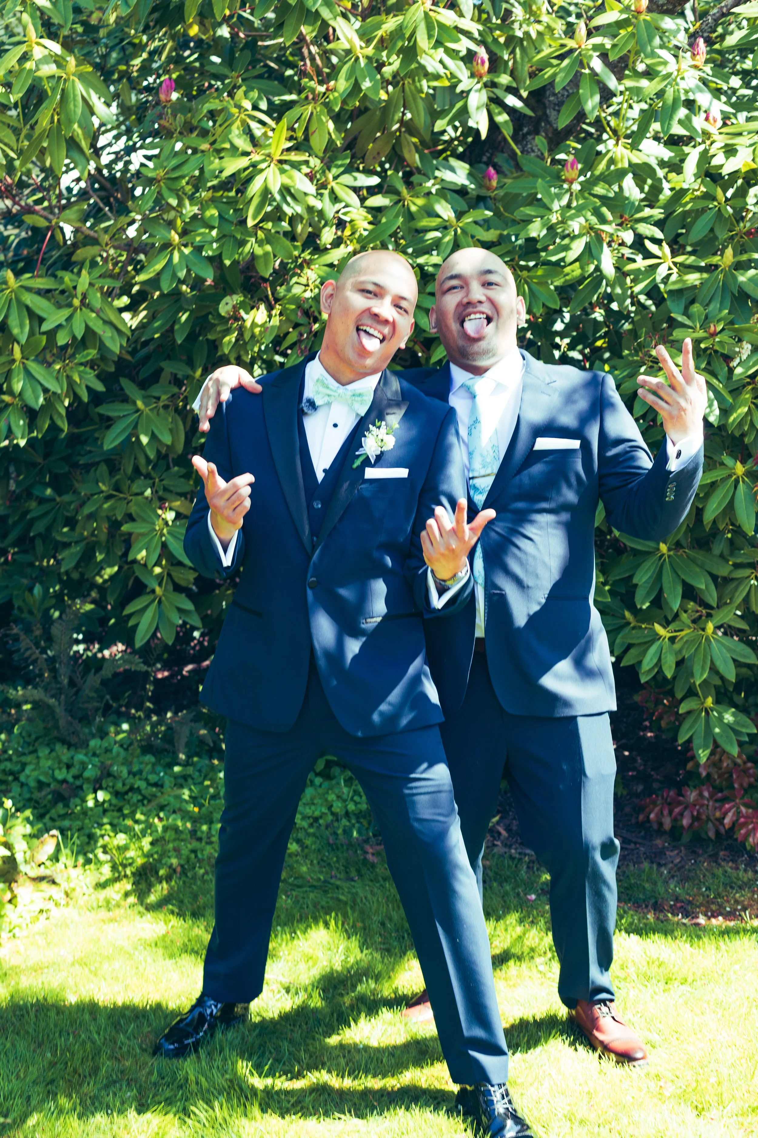 A and T wedding purple-5.jpg
