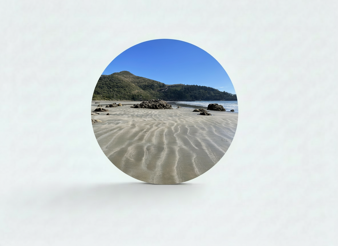 Cape hillsborough ripples upright.png