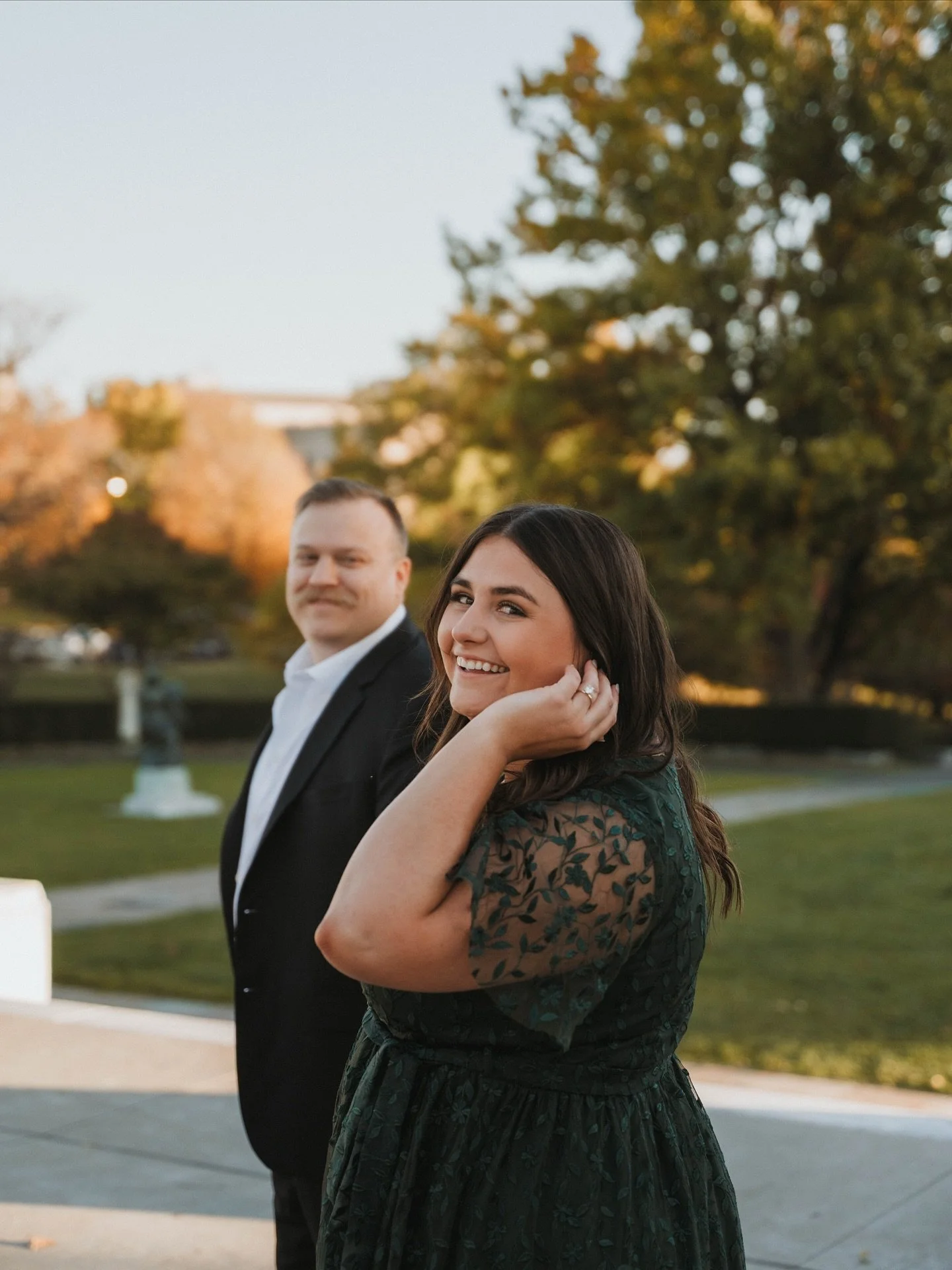 Such a fun engagement session! After having to reschedule for rain that sunshine and those fall tones are just perfection 🤌🏻☀️