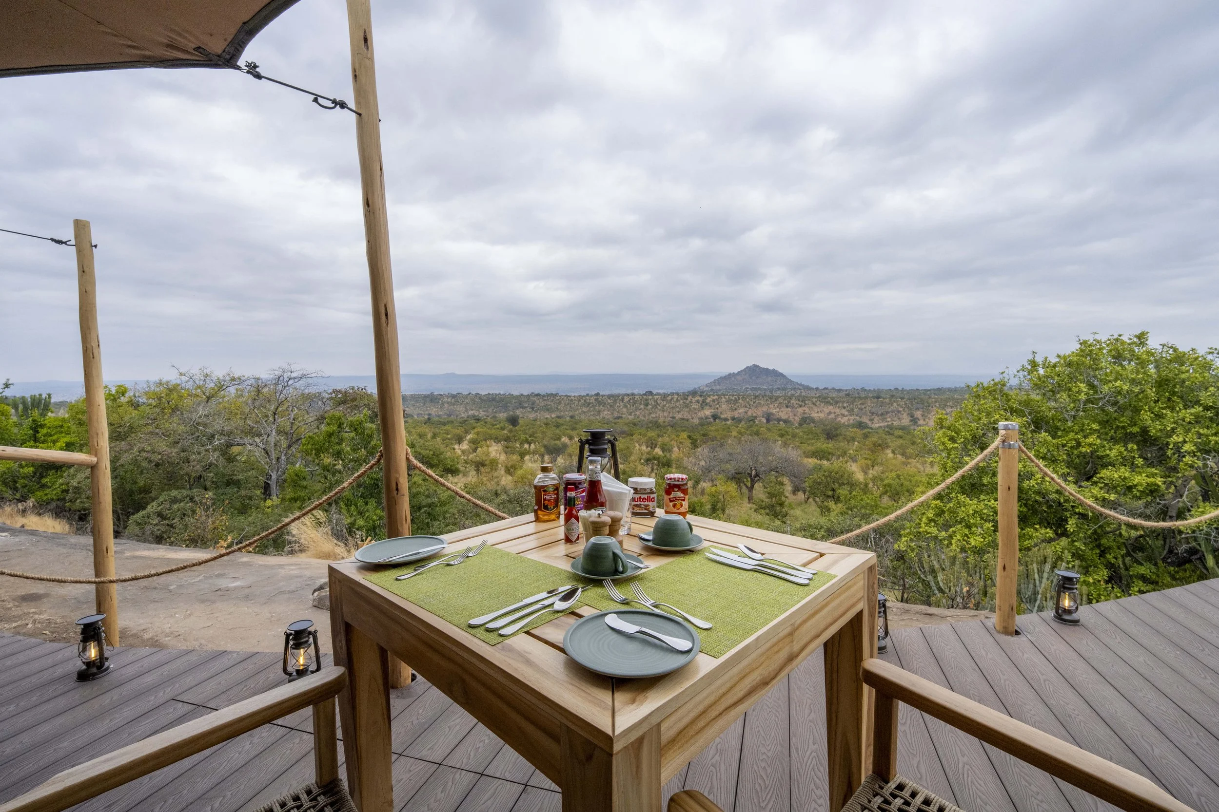 33. Breakfast Table with Sweeping Wilderness Views.jpg