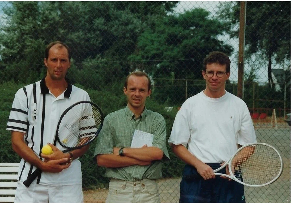 94. 1995 JV1.jpg