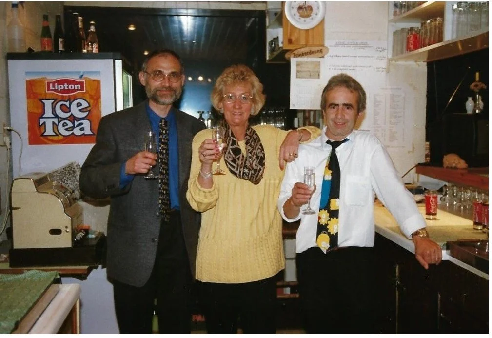 111. 1997 Barmedewerkers.jpg