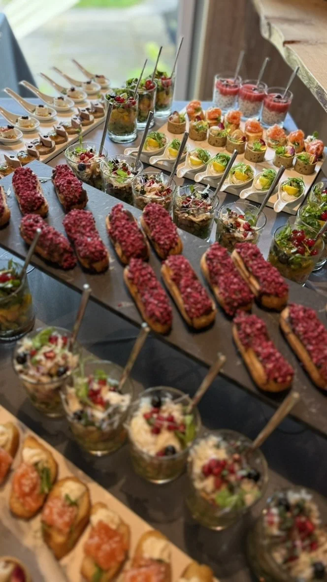 Customizable 7 uzkodu izlase (for 10 People)