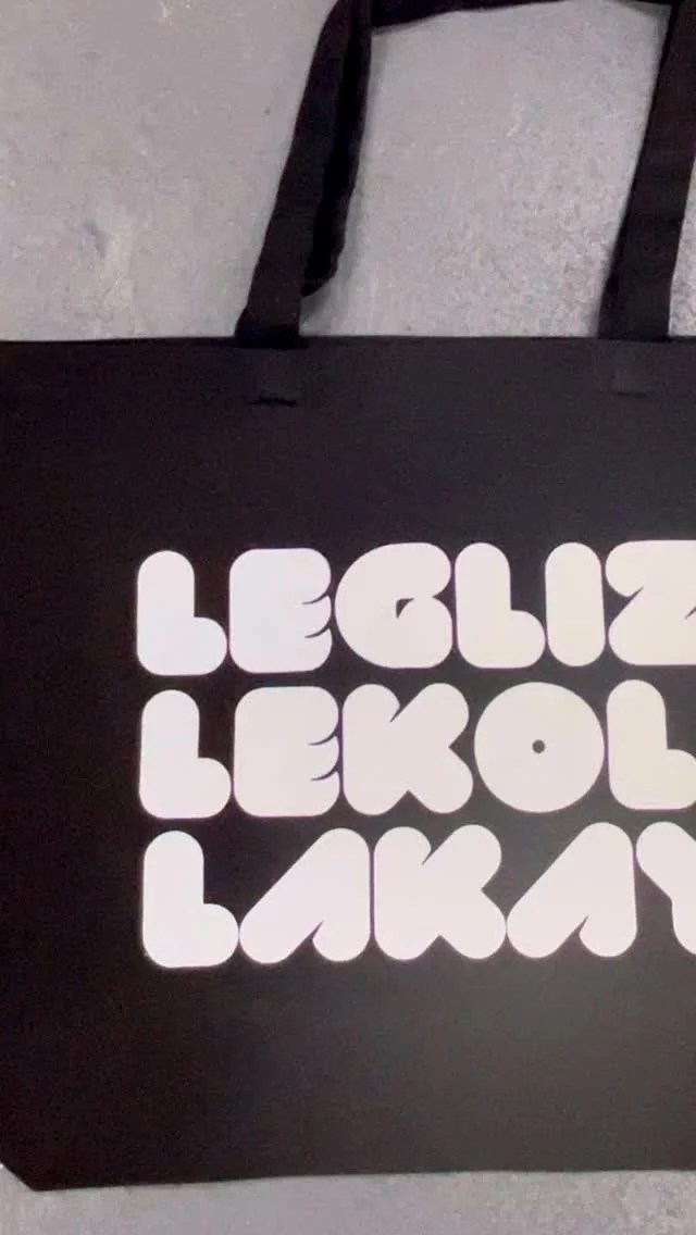 Three words that raised a generation.
Carry them with you a reminder of where you come from, and who you’re becoming.” Follow @leglizlekollakay 🔥🔥🔥 link in @leglizlekollakay bio
#LeglizLekolLakay #FaithCultureCommunity #LakaySeLakay