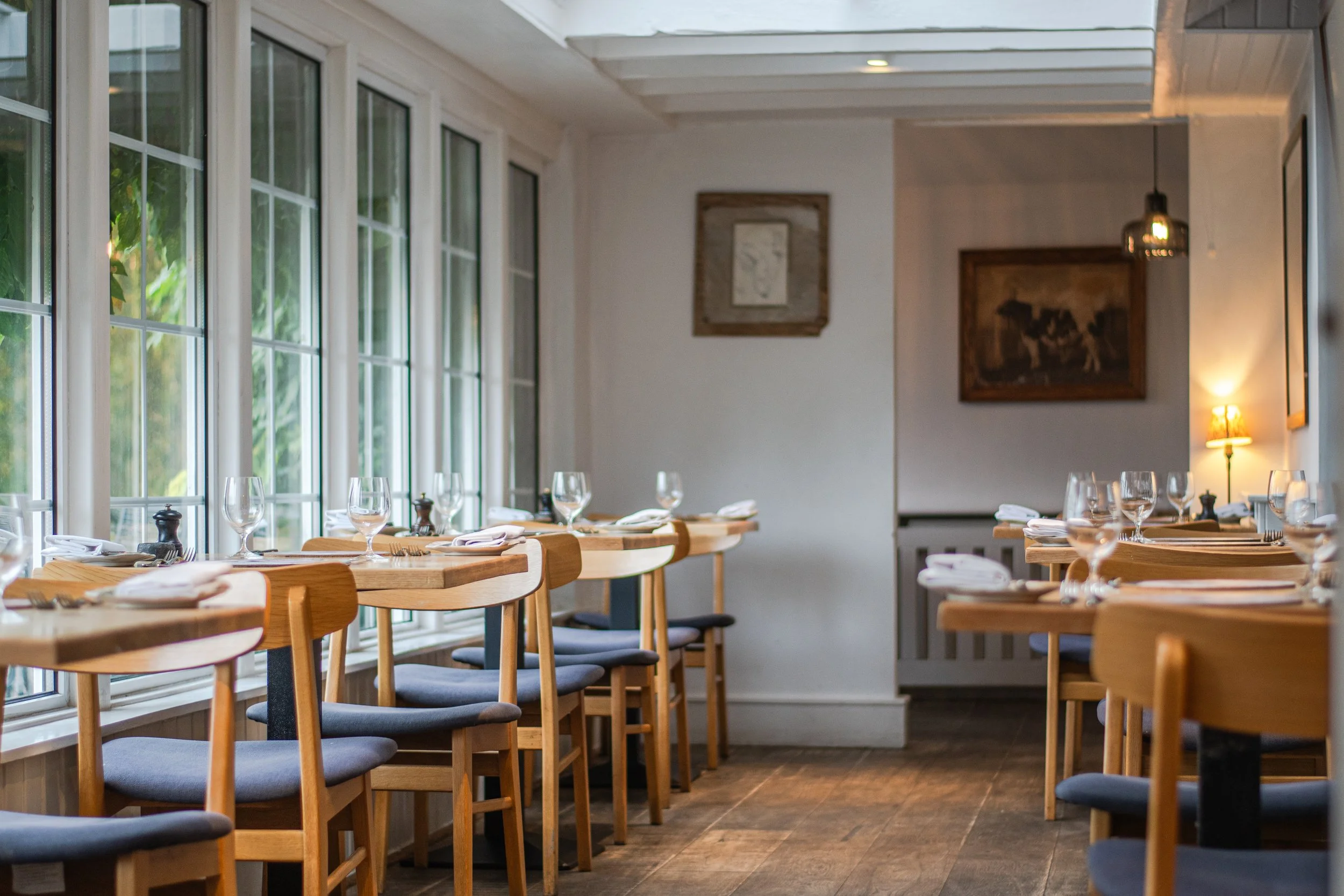 A dinner room and breakfast room in a boutique hotel of Scotalnd.