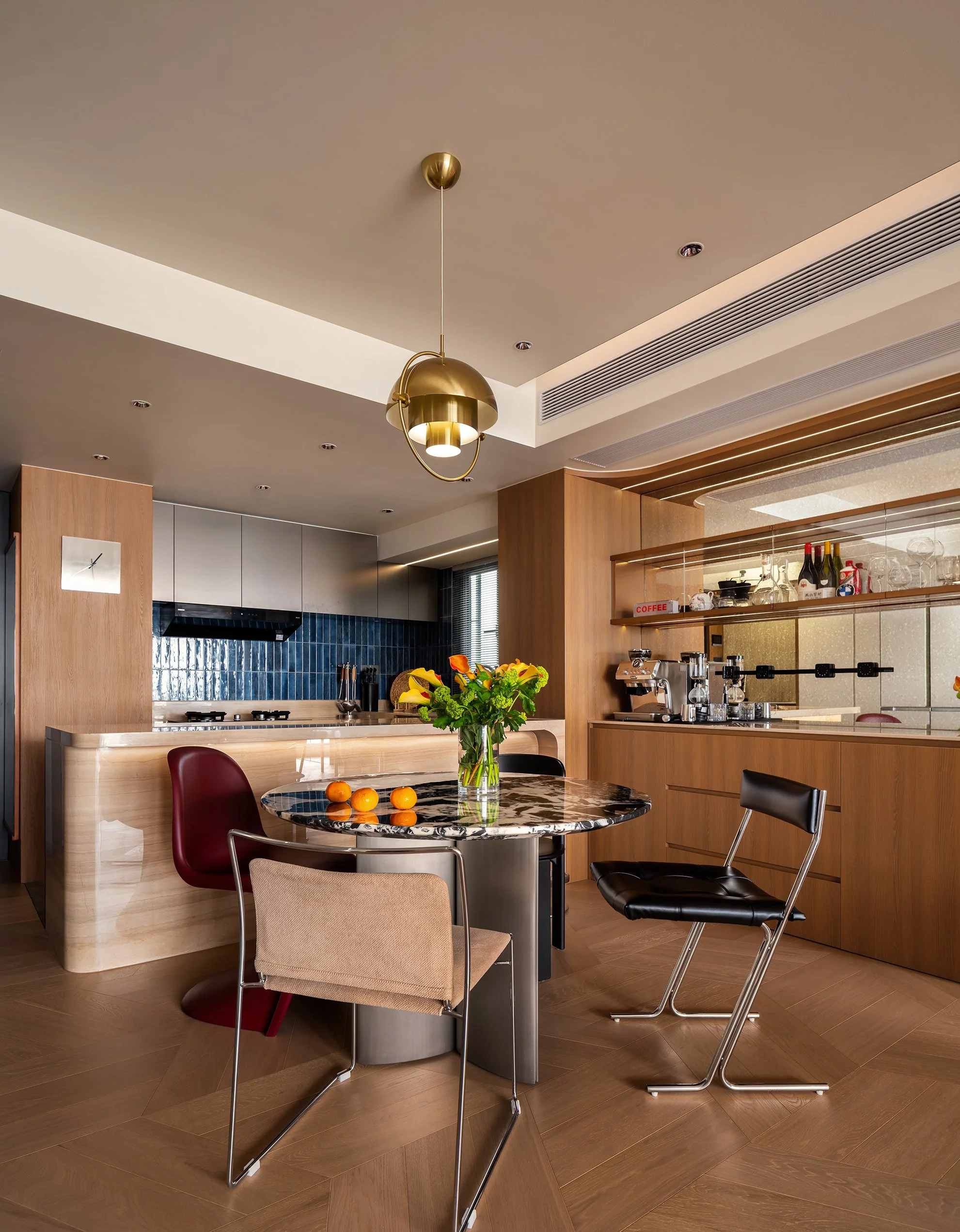 Project｜Sunlit Timber Home