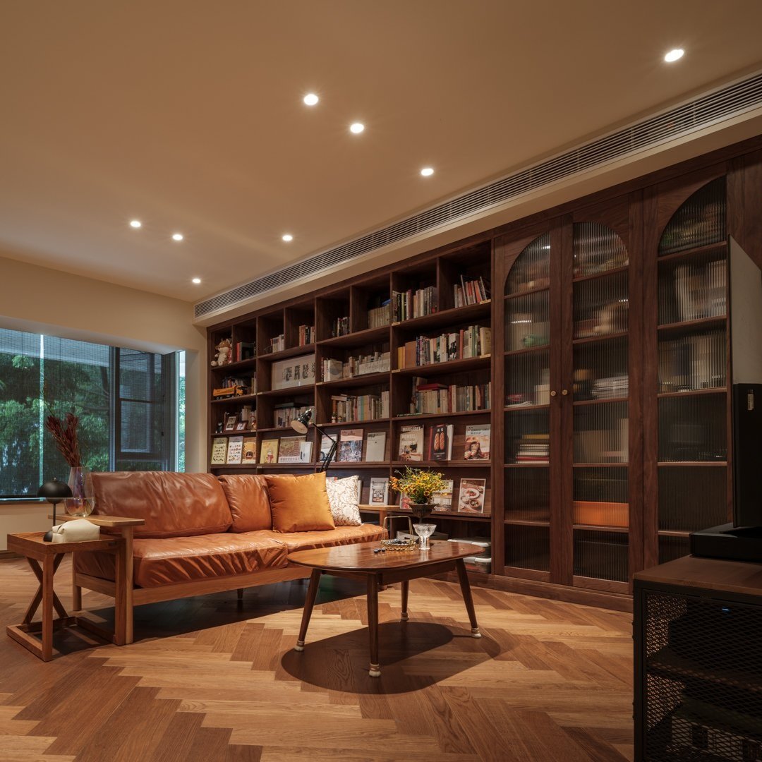 Project |I love bread and books.