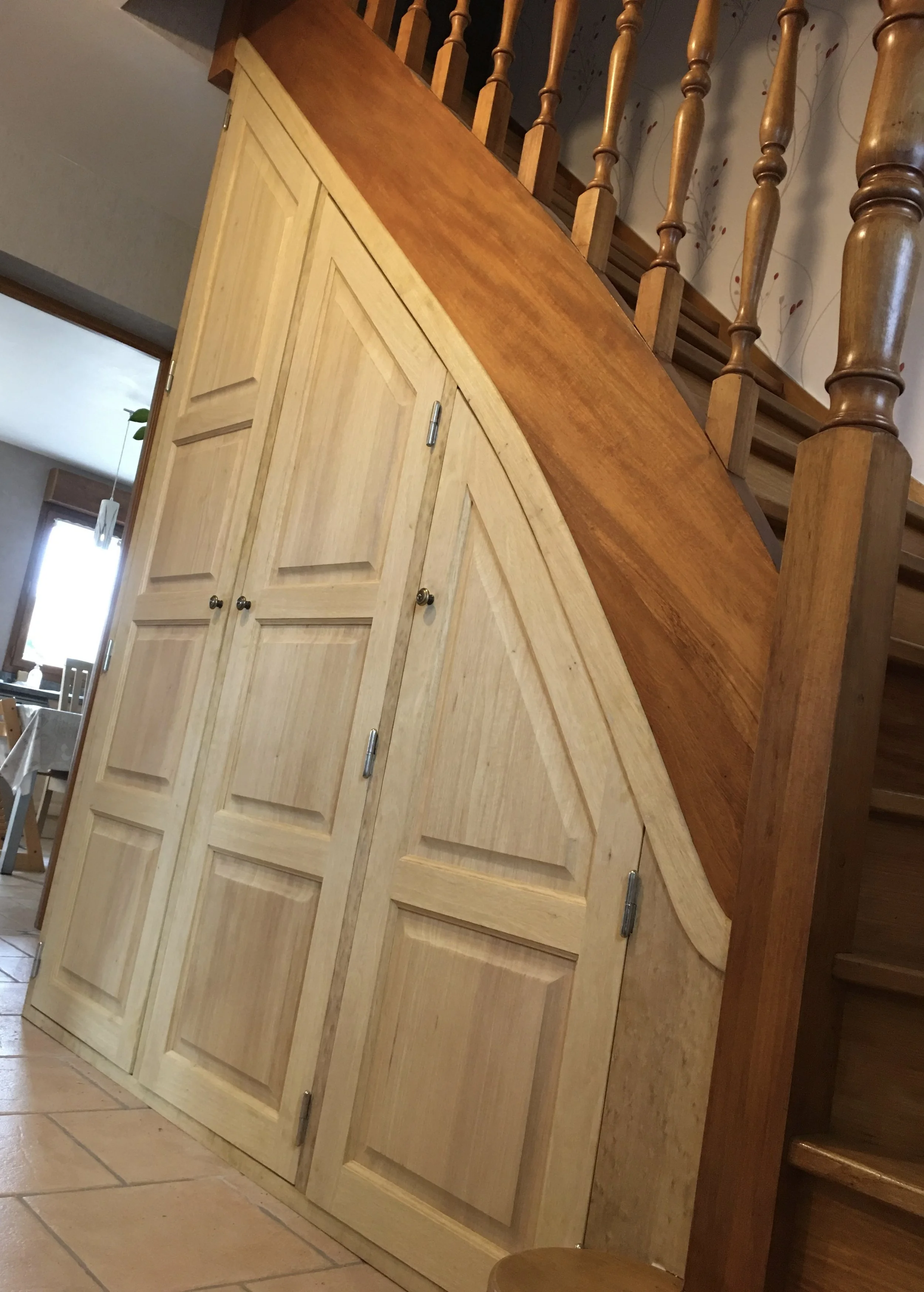 Aménagement sous escalier