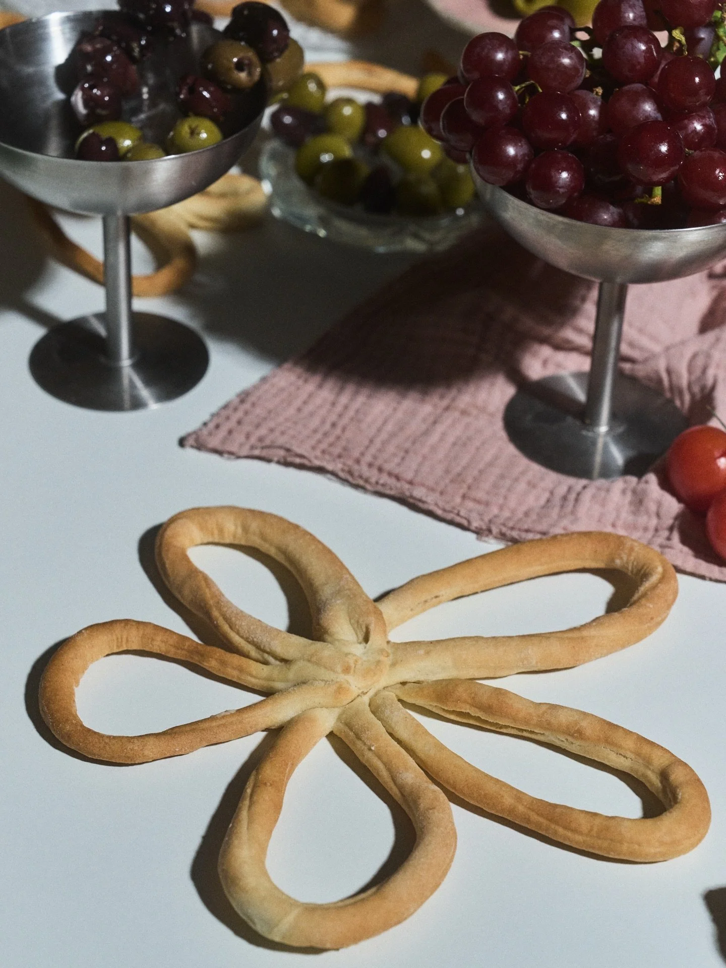 Can we please talk about yesterday&rsquo;s breathtaking buffet 😮&zwj;💨✨

Laura from @butterundbohne creates catering like art. It tastes unreal, looks absolutely stunning, and her creativity is on another level. She also really listens and tailors 