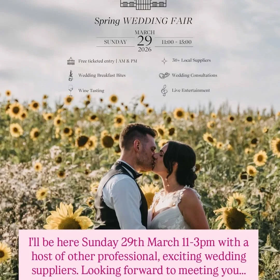 @thebarnatpengelly 
#cornwallweddingceremonies 
#cornwallcelebrantwedding