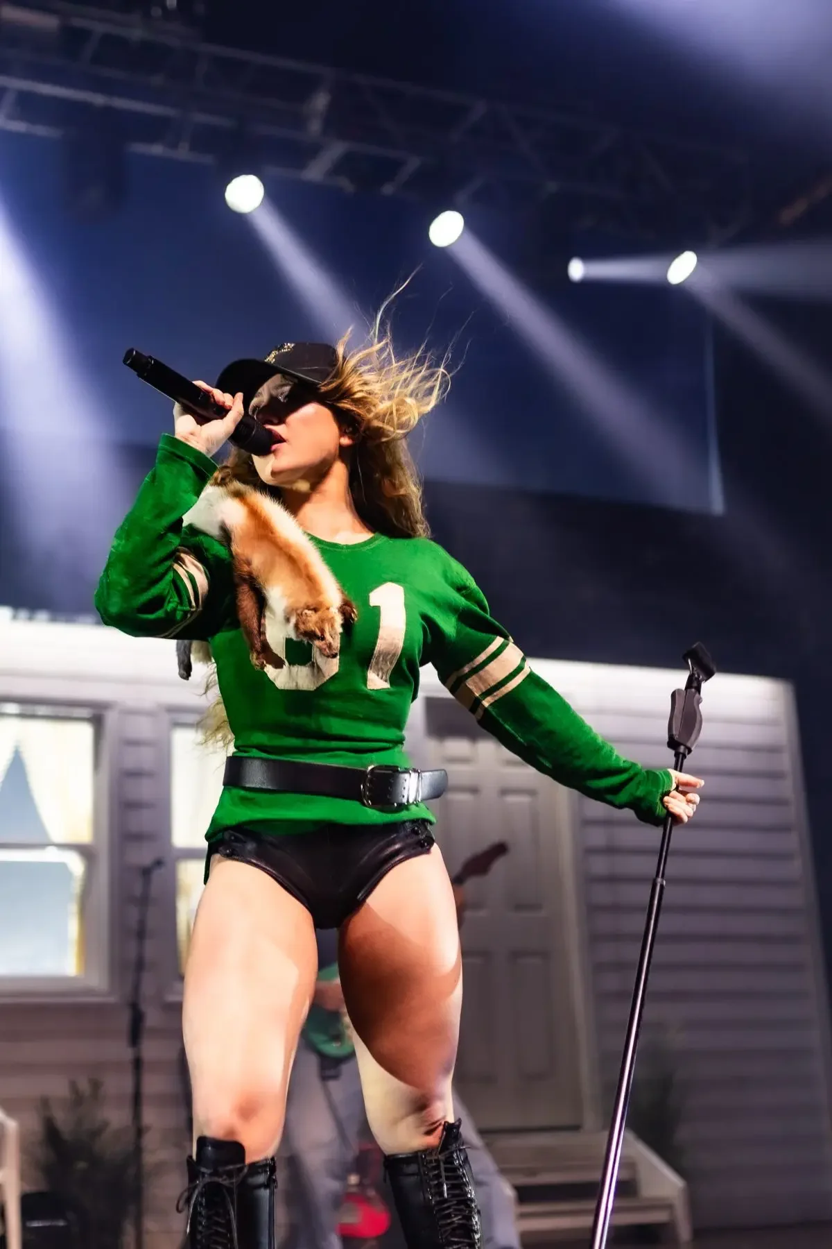 Slayyyter Sells Out House of Blues for ‘WORST GIRL IN AMERICA’ Tour 