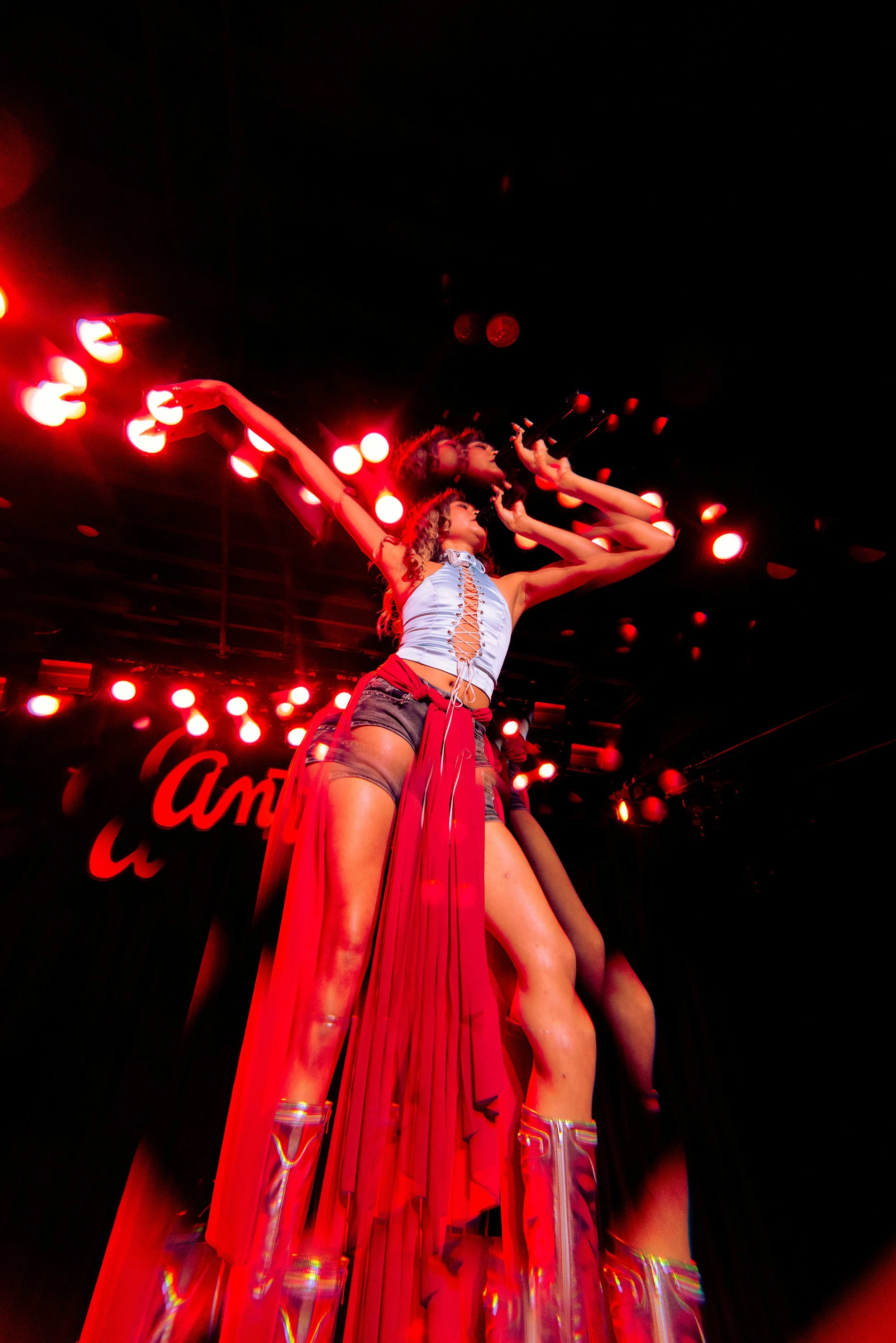 Kisses-215.jpg