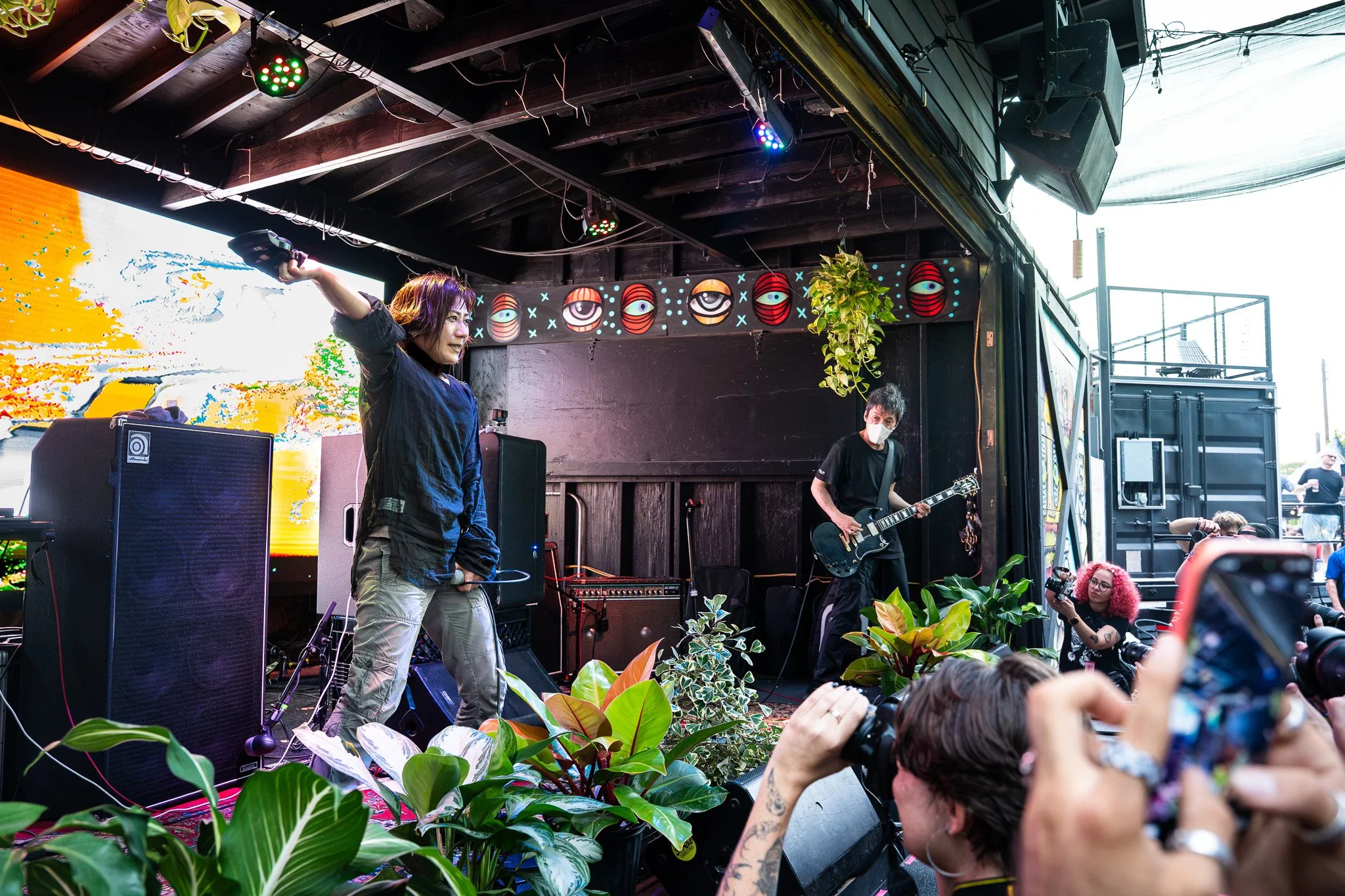 Levitation 07.jpg