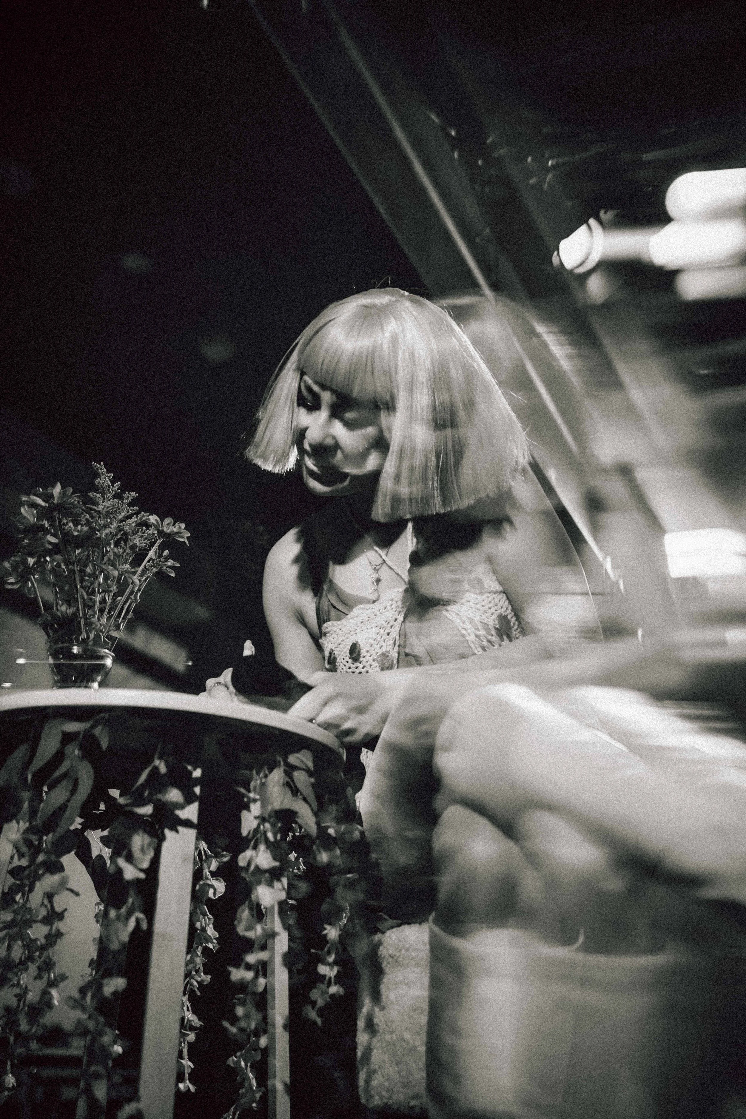 Kisses-74.jpg
