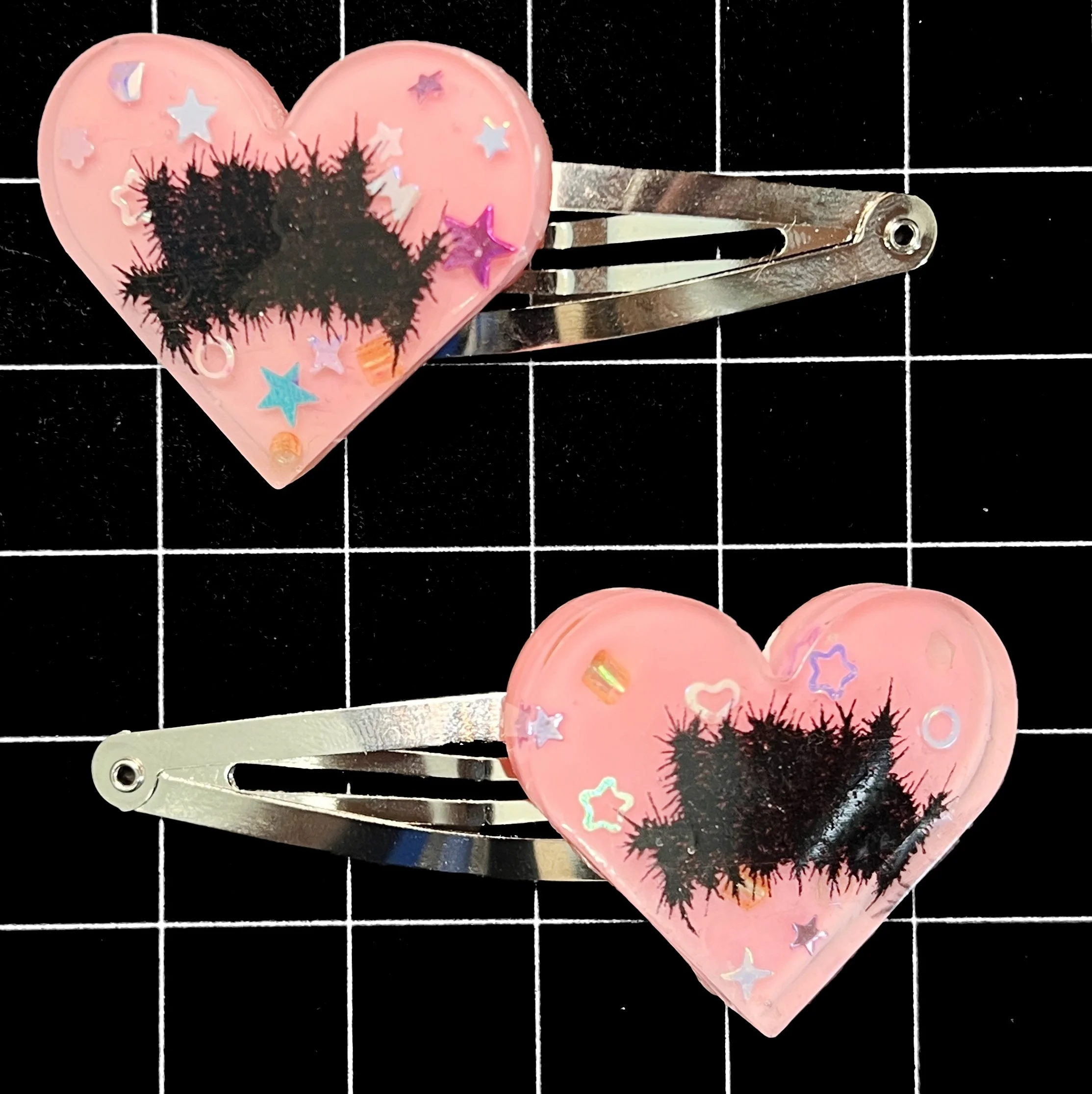 Larval Therapy Glitter Heart Clips (2)
