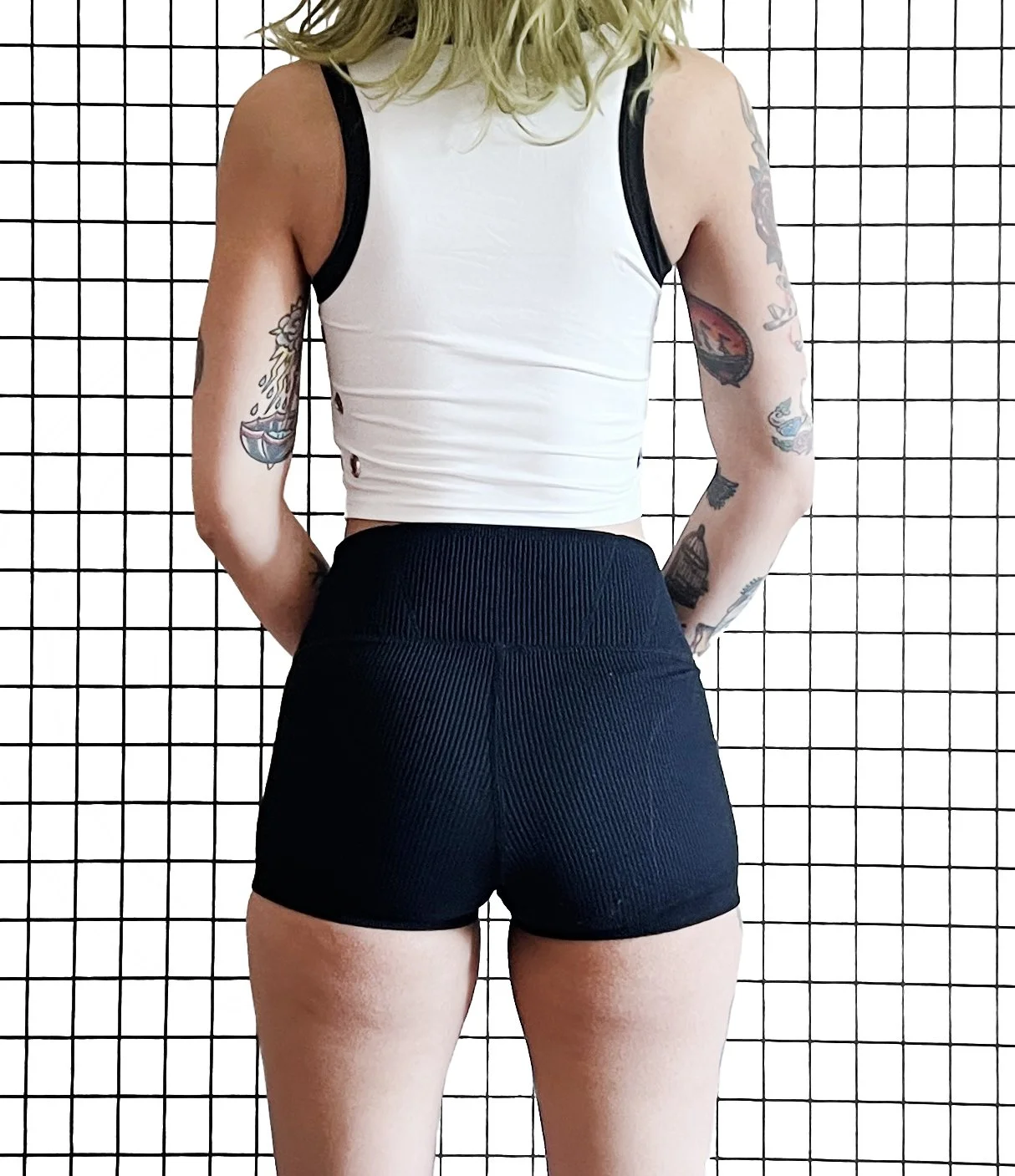 Volcano Contrast Tank XS - Back.jpg