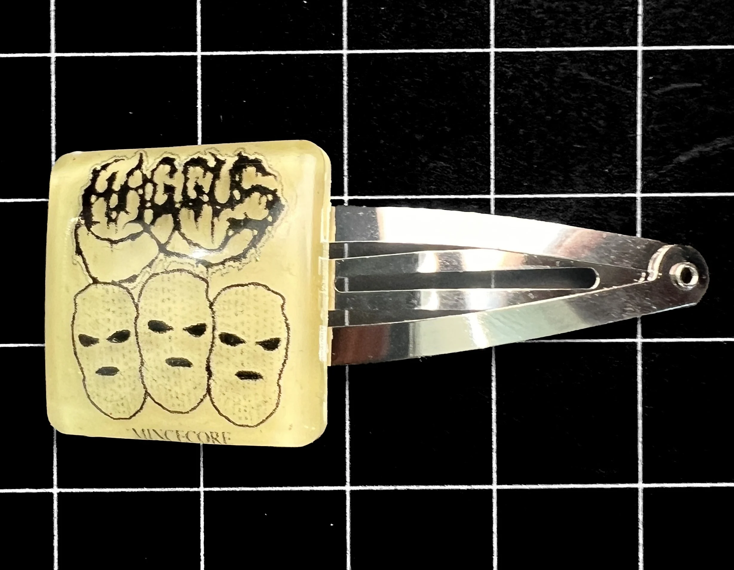 Haggus Yellow Clip 1.jpg