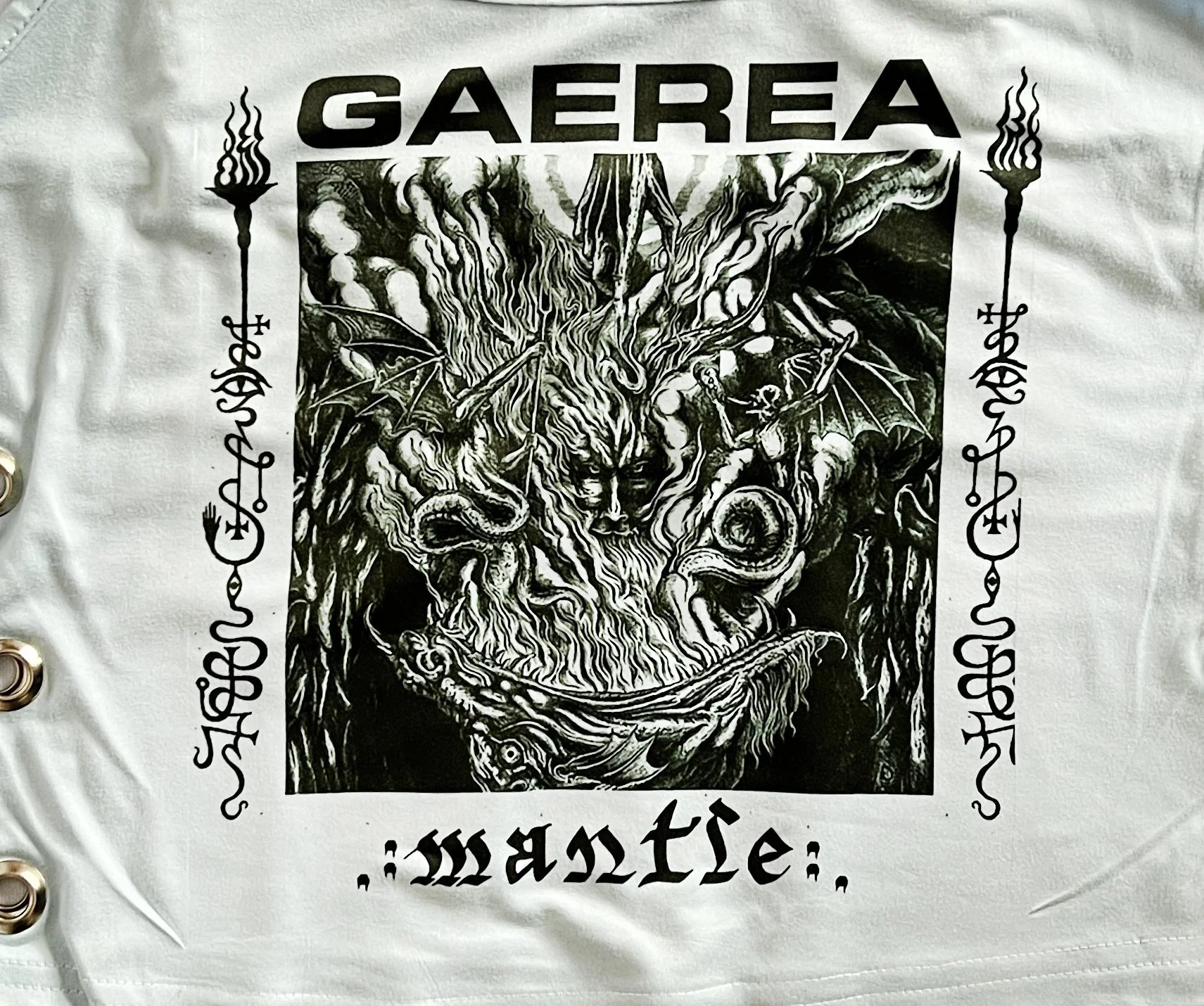 Gaerea Mantle Grommet Tank - Close.jpg