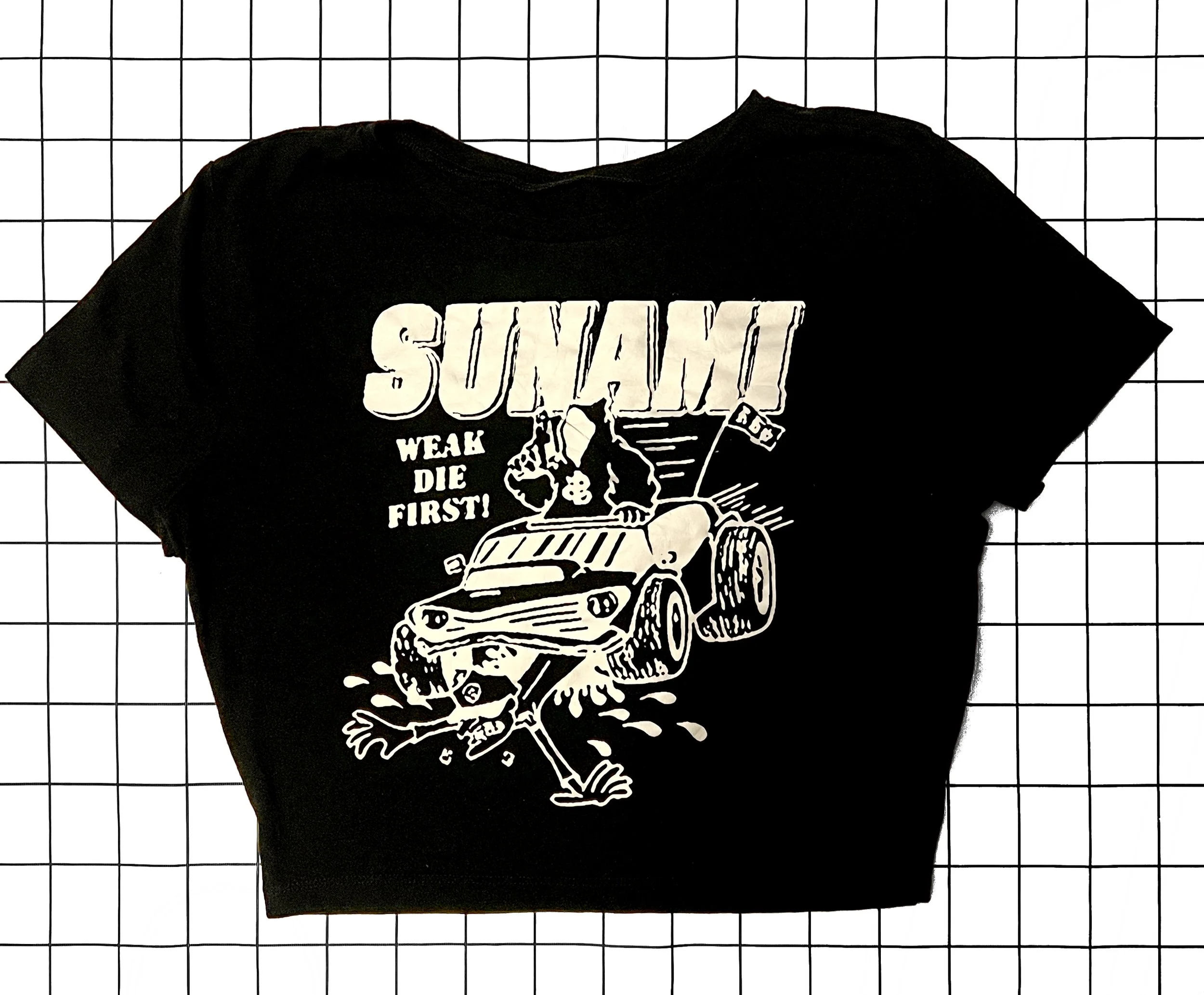 Sunami 'Weak Die First' Crop, Size Medium