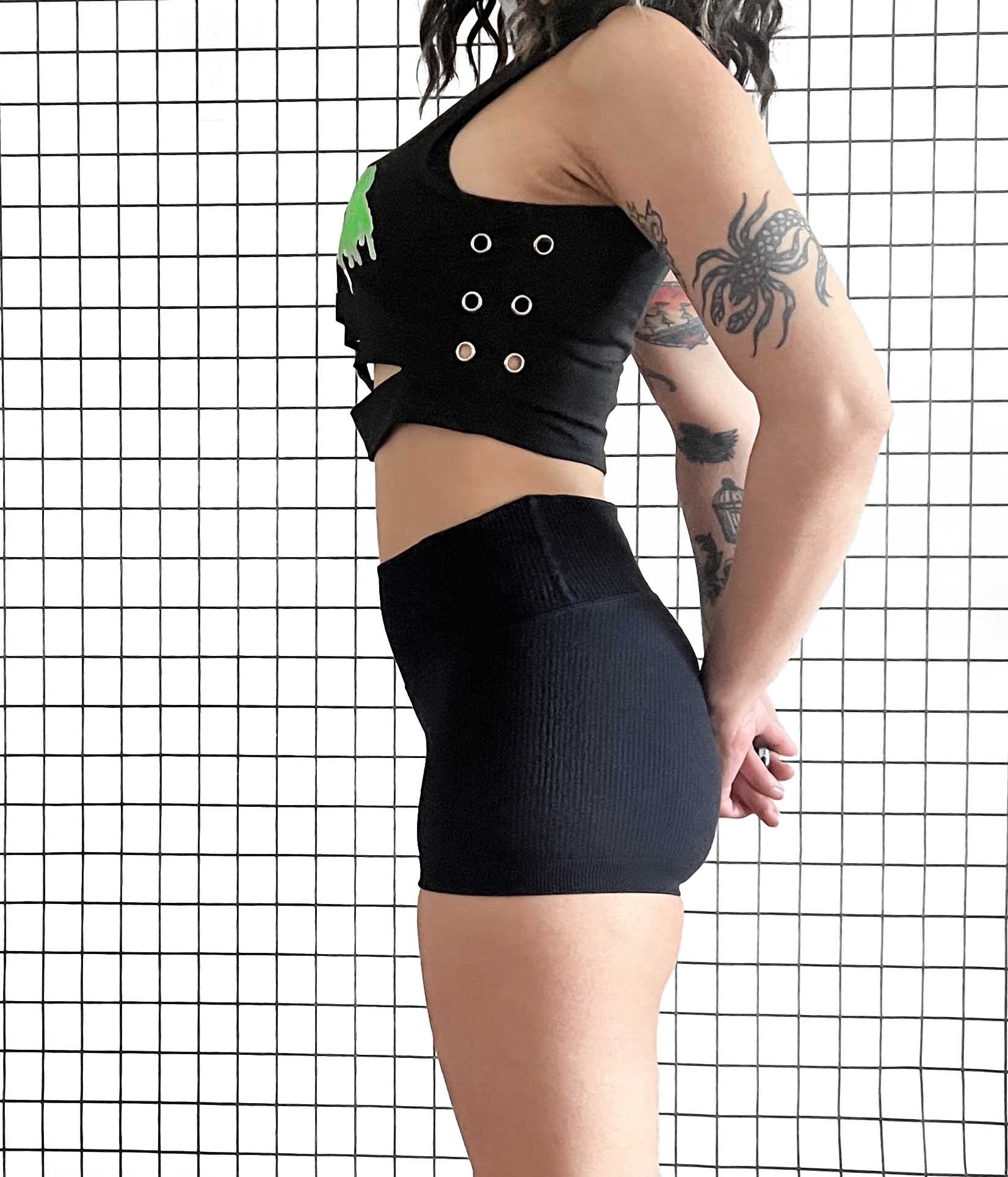 Tomb Mold Grommet Tank - Side 2.jpg