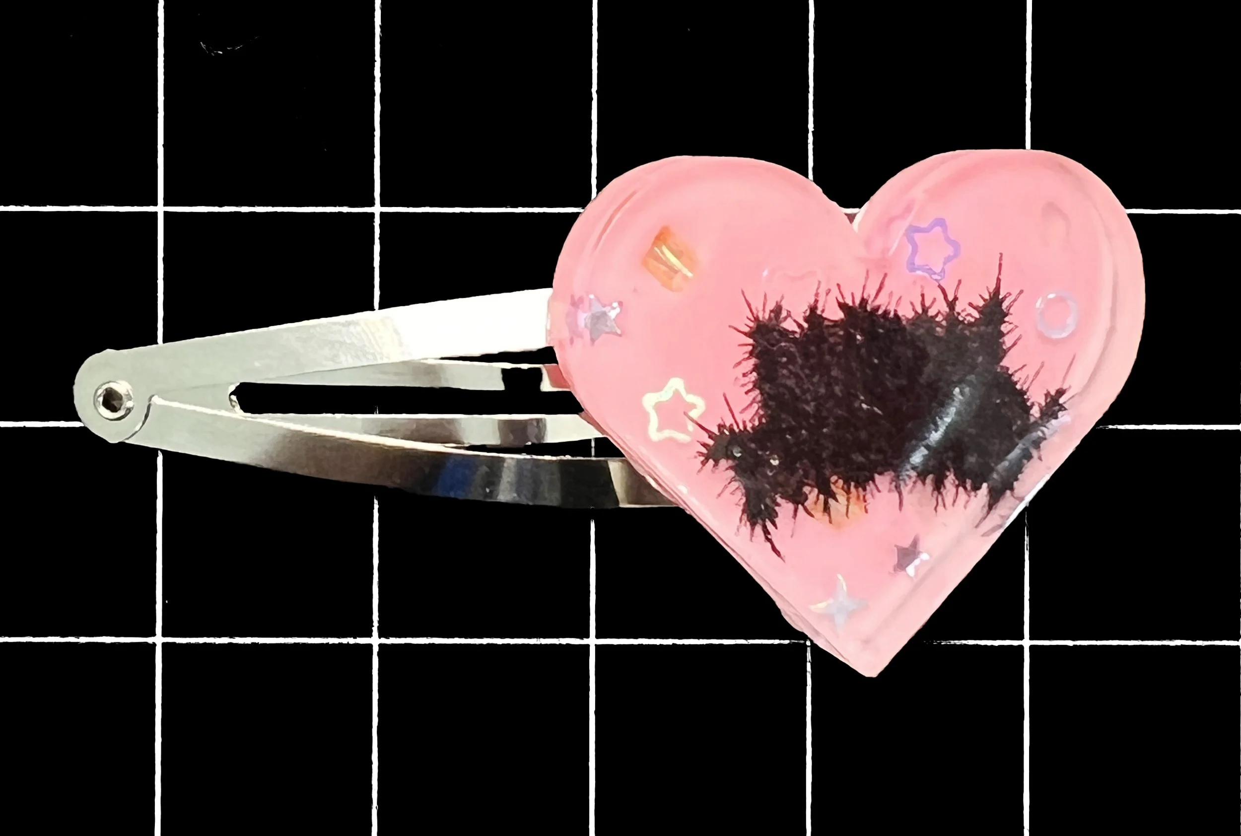 Larval Therapy Heart Clip 2.jpg