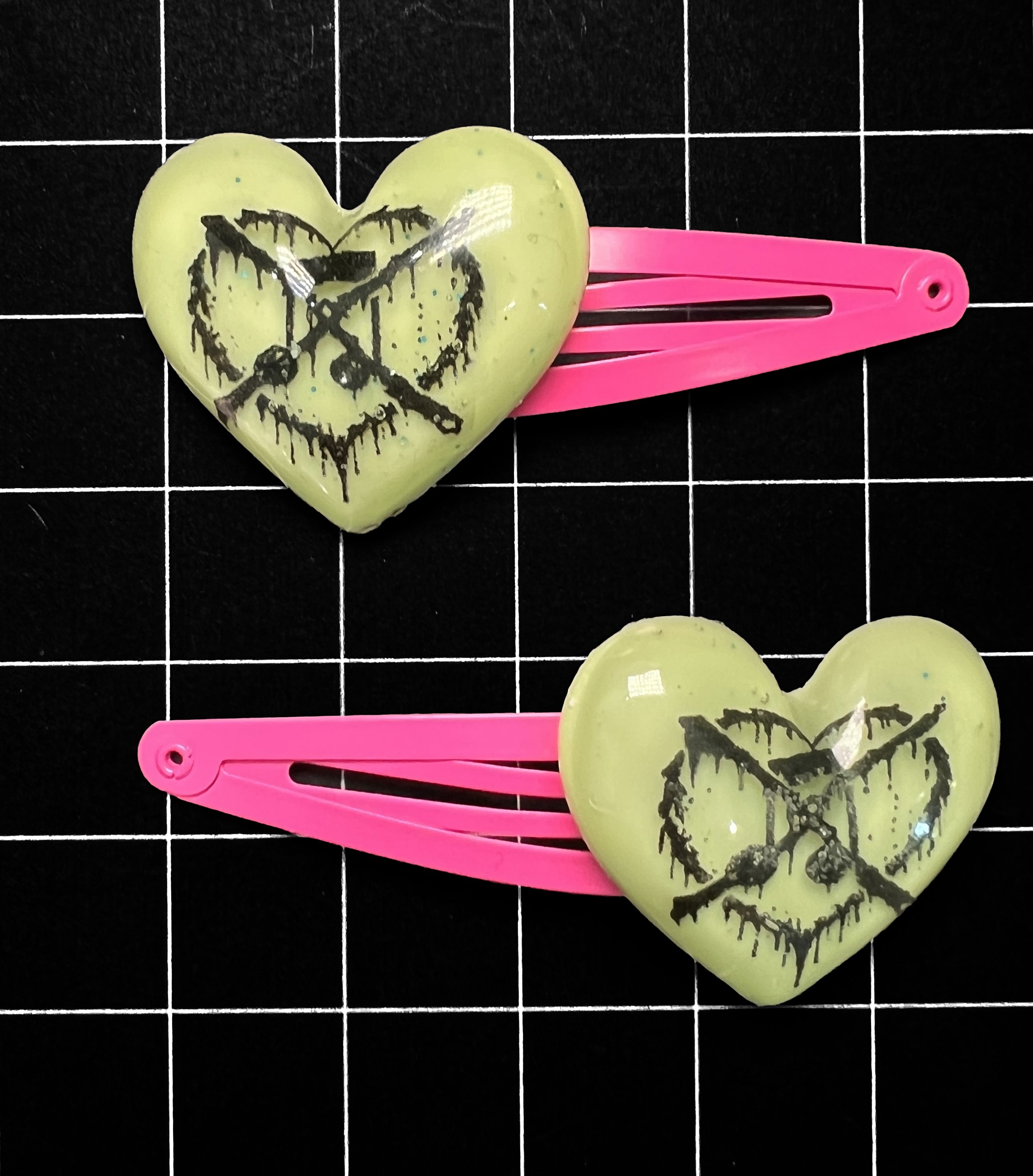 Noise Not Music Heart Clip Set (2)