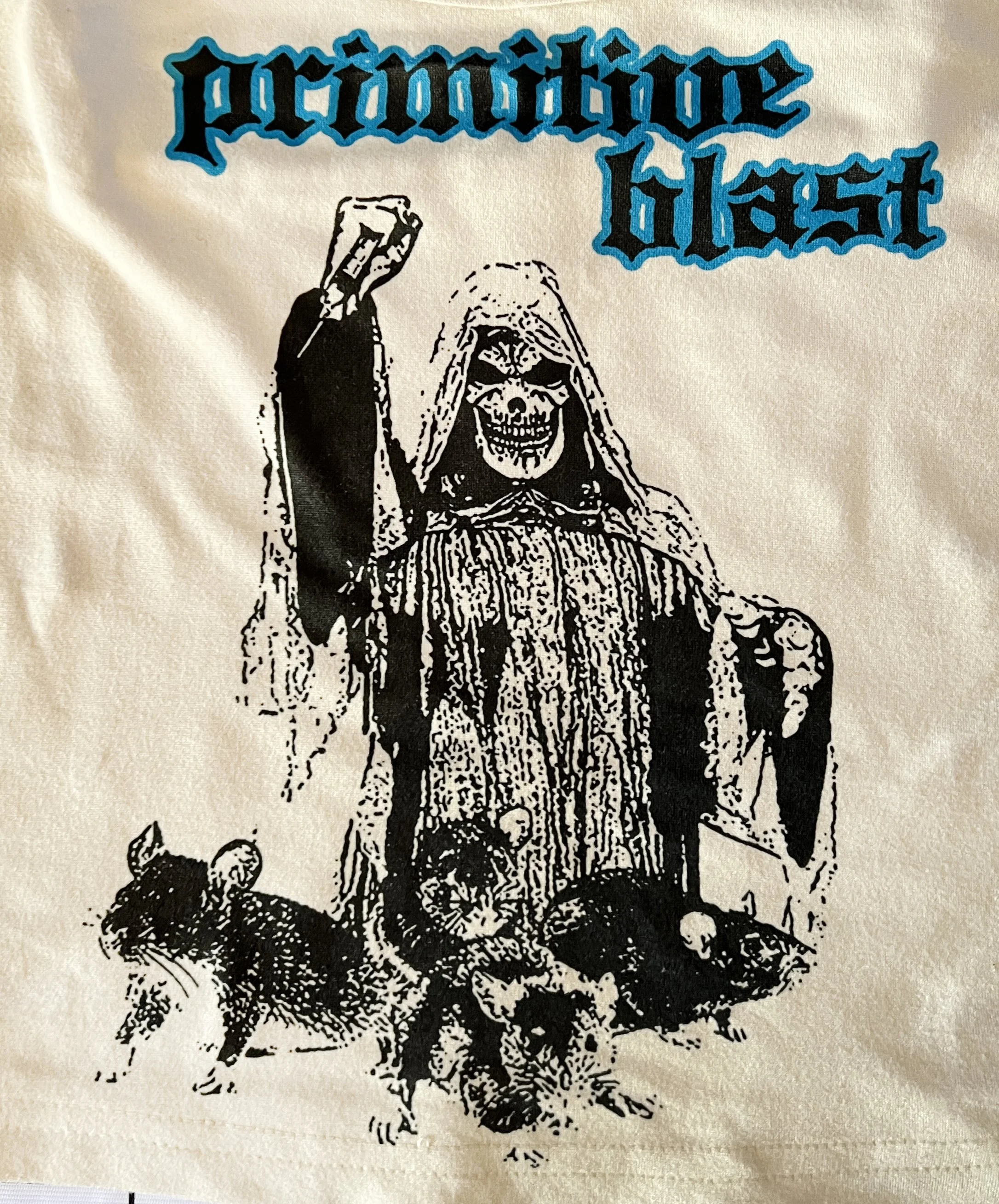 Primitive Blast Yellow Tank - Close.jpg