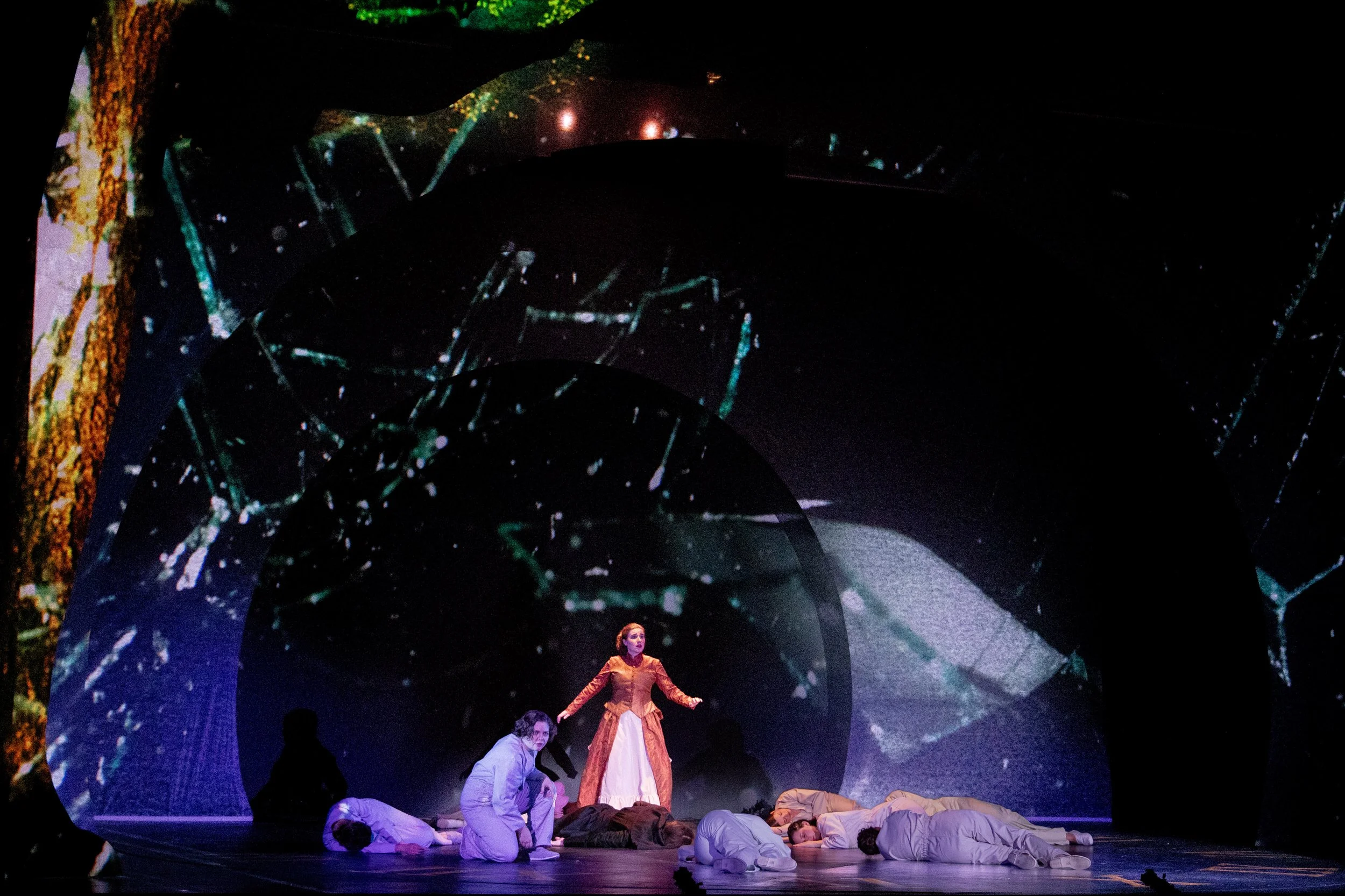 The glass shattered. Orlando production photo. Photo by Maranda DeBusk