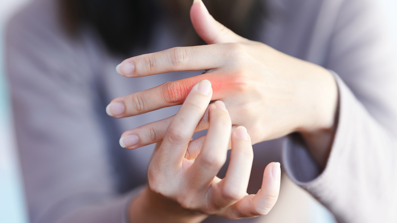 Early Signs of Rheumatoid Arthritis You Shouldn’t Ignore