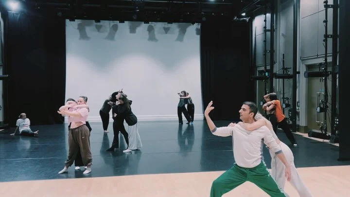 Everybody’s Crazy; 
the making of 🫶🏻
As part of my role as graduate artist working on AUB Dance’s production of DIVA: design & define, i wanted to create a piece centred around the idea of humanising the diva. 
soundtracked to oliv