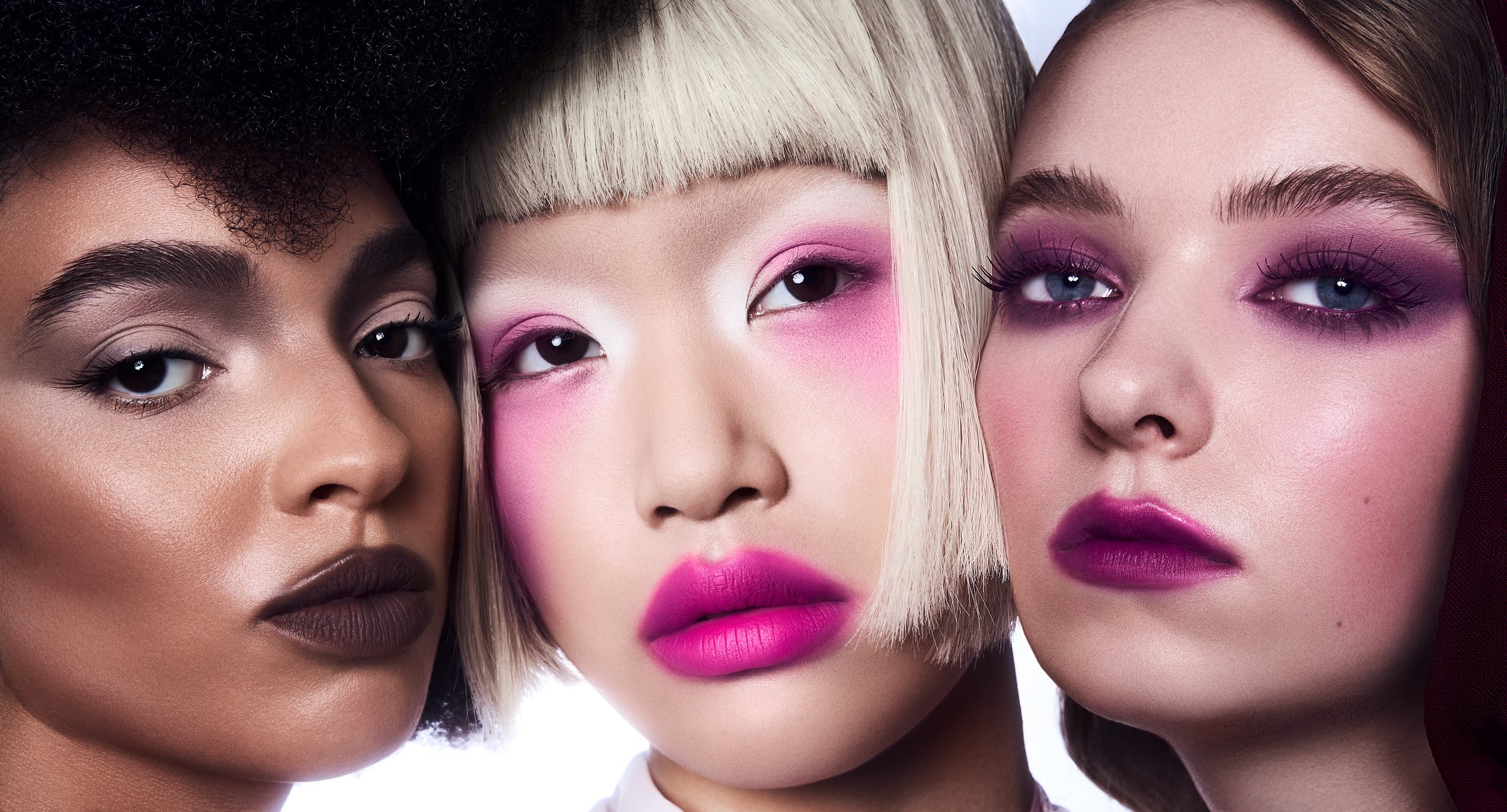 MAC Powderkiss0661 1.jpg