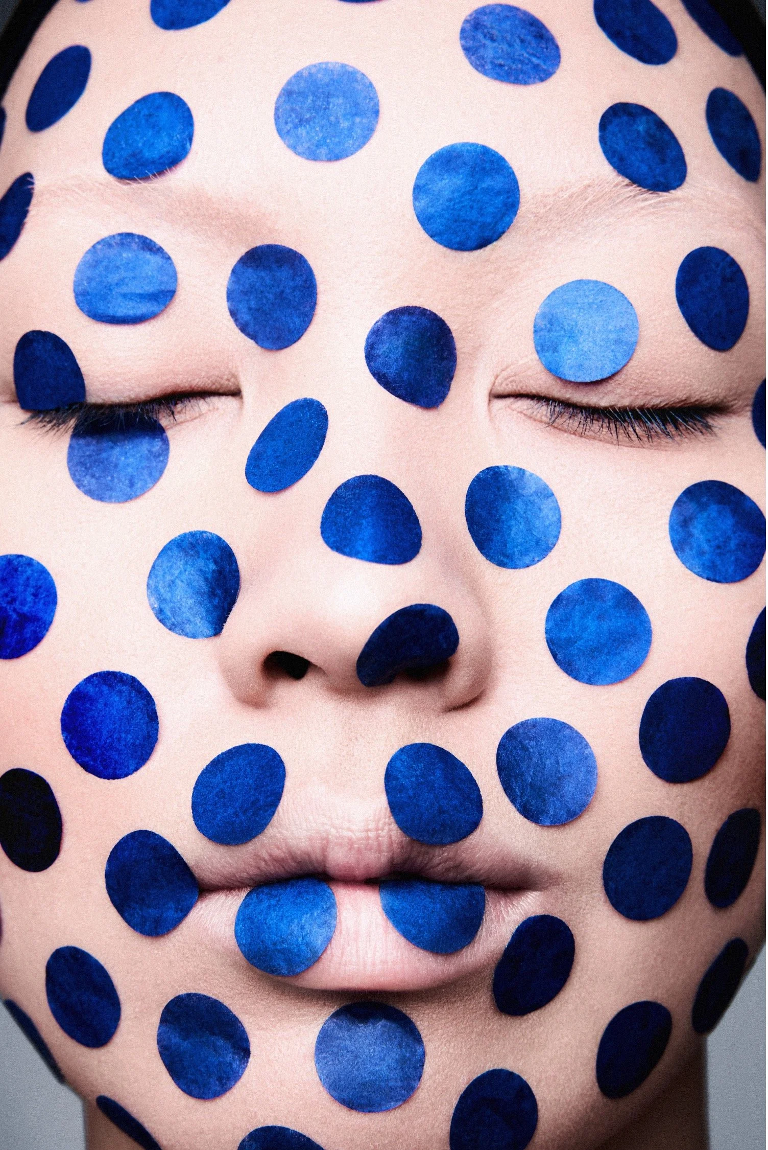 Published Mirror Mirror Magazine Nov 2025 Photo: Sophia Mulder 
Model @jenn__xu
Hair @felitiagrace
Assisted by @an0ukpannen