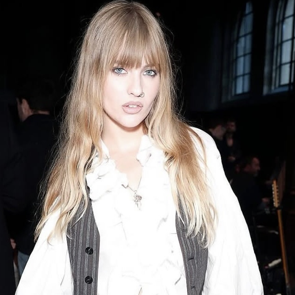 Victoria De Angelis- Maneskin (PFW SS26)