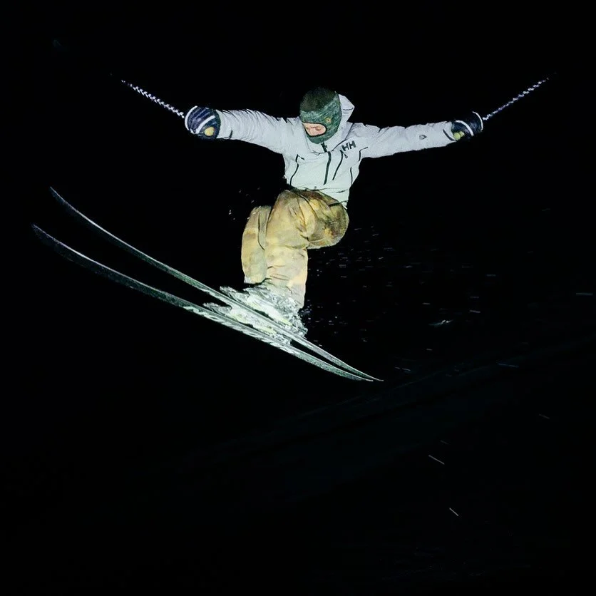 Salomon - Depart. 02.

Salomons Depart-serie v&auml;xer sig st&ouml;rre och adderar Depart 02. Samma lekfulla k&auml;nsla som Depart 1.0, men lite smalare i midjan f&ouml;r &auml;nnu mer direkt kraft&ouml;verf&ouml;ring i sv&auml;ngen.

Mer flex, Mer