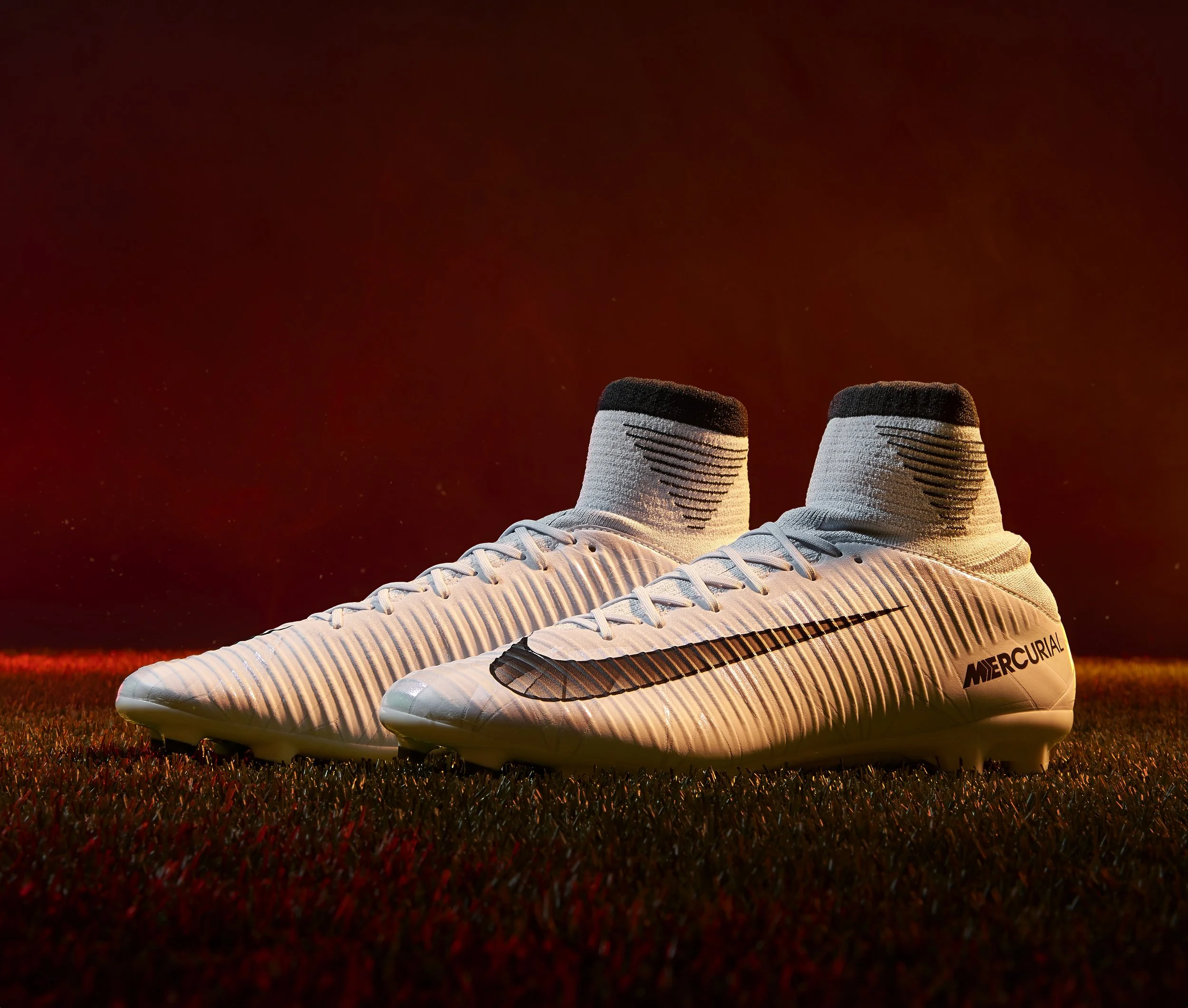 SHOE2_MAIN_FLAT_DUST copy__before.jpg