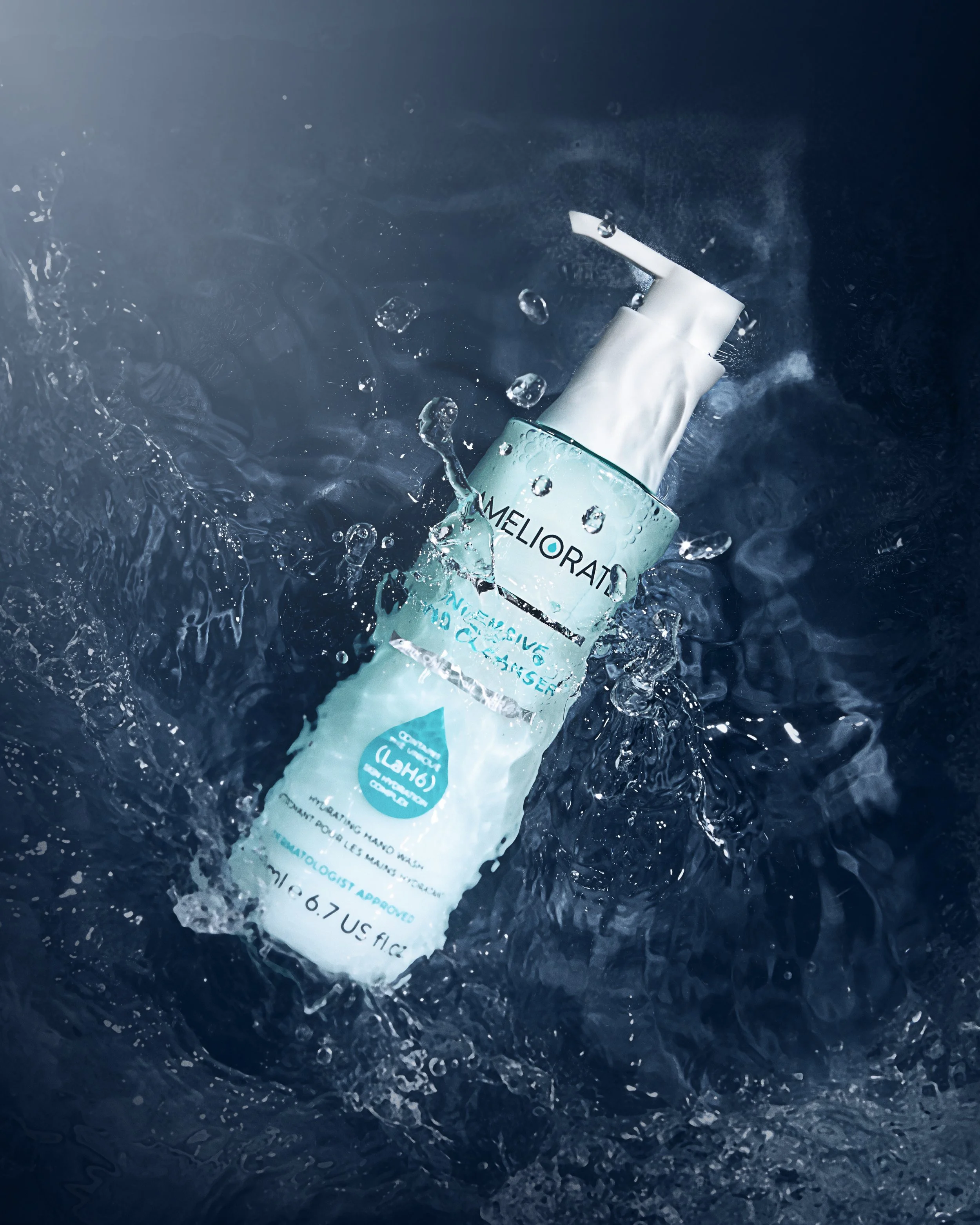 0208_THG0041305_AM_HandCleanser_SHOT2 copy 2.jpg