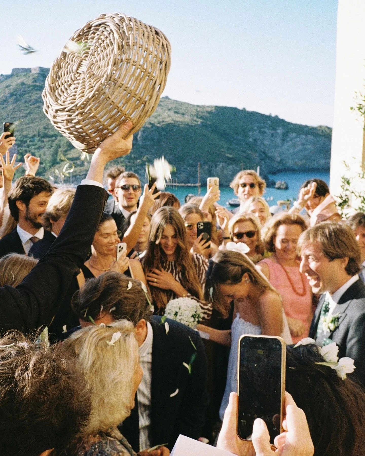 Dream Italian wedding in Porto Ercole 🤍
.
.
.
.
#weddingphotographer #weddingonfilm #analogwedding #weddingcontentcreator