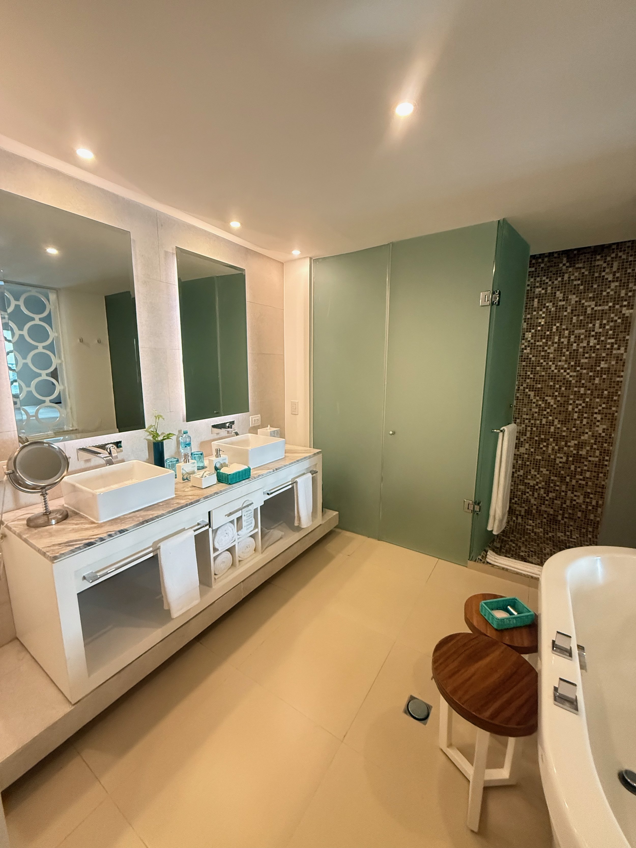 Bathroom in the Presidential Swim-Up Chill Out Suite at Margaritaville Island Reserve Riviera Cancun