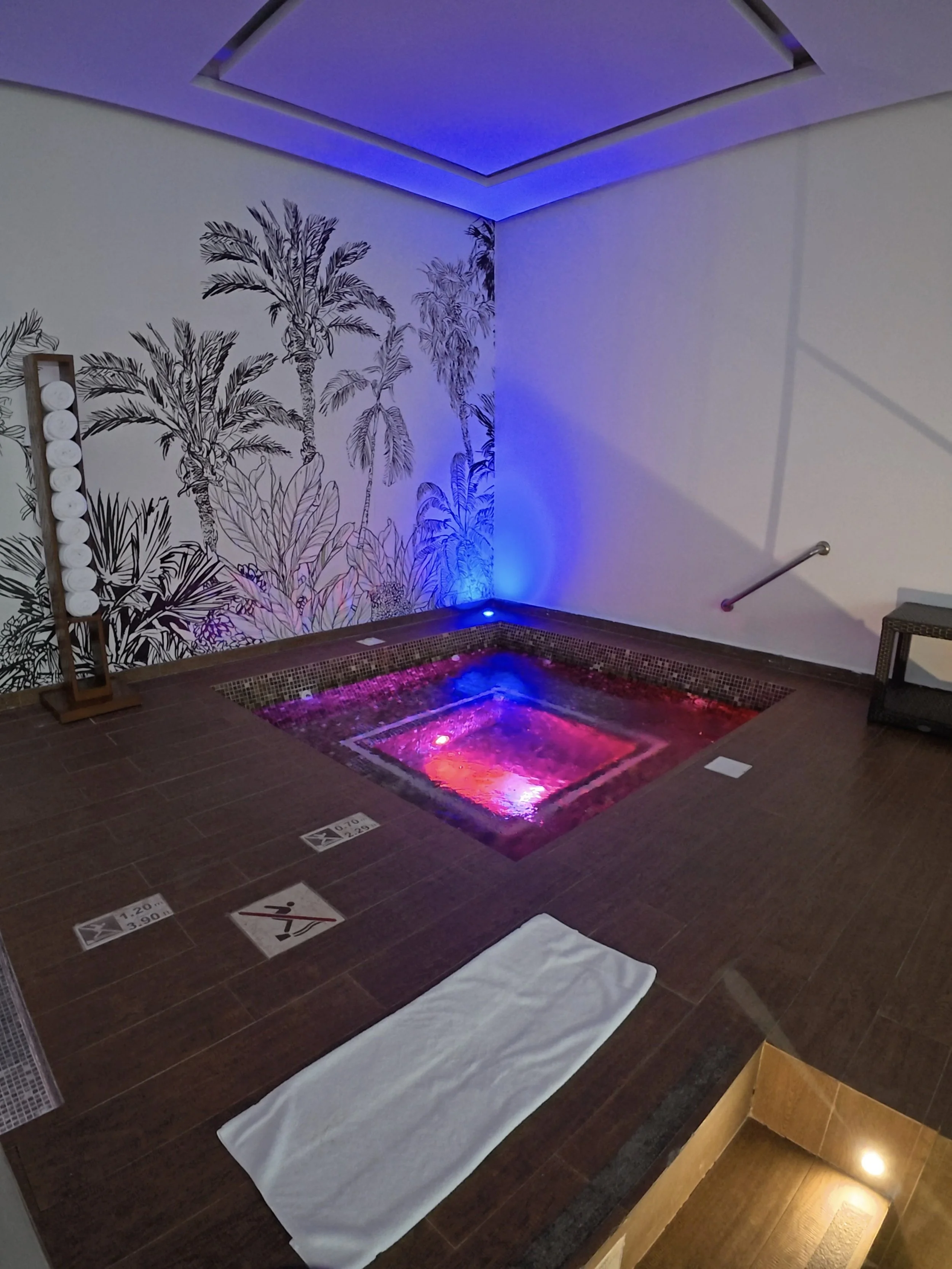 Hydrotherapy Pool at Margaritaville Island Reserve Riviera Cancun